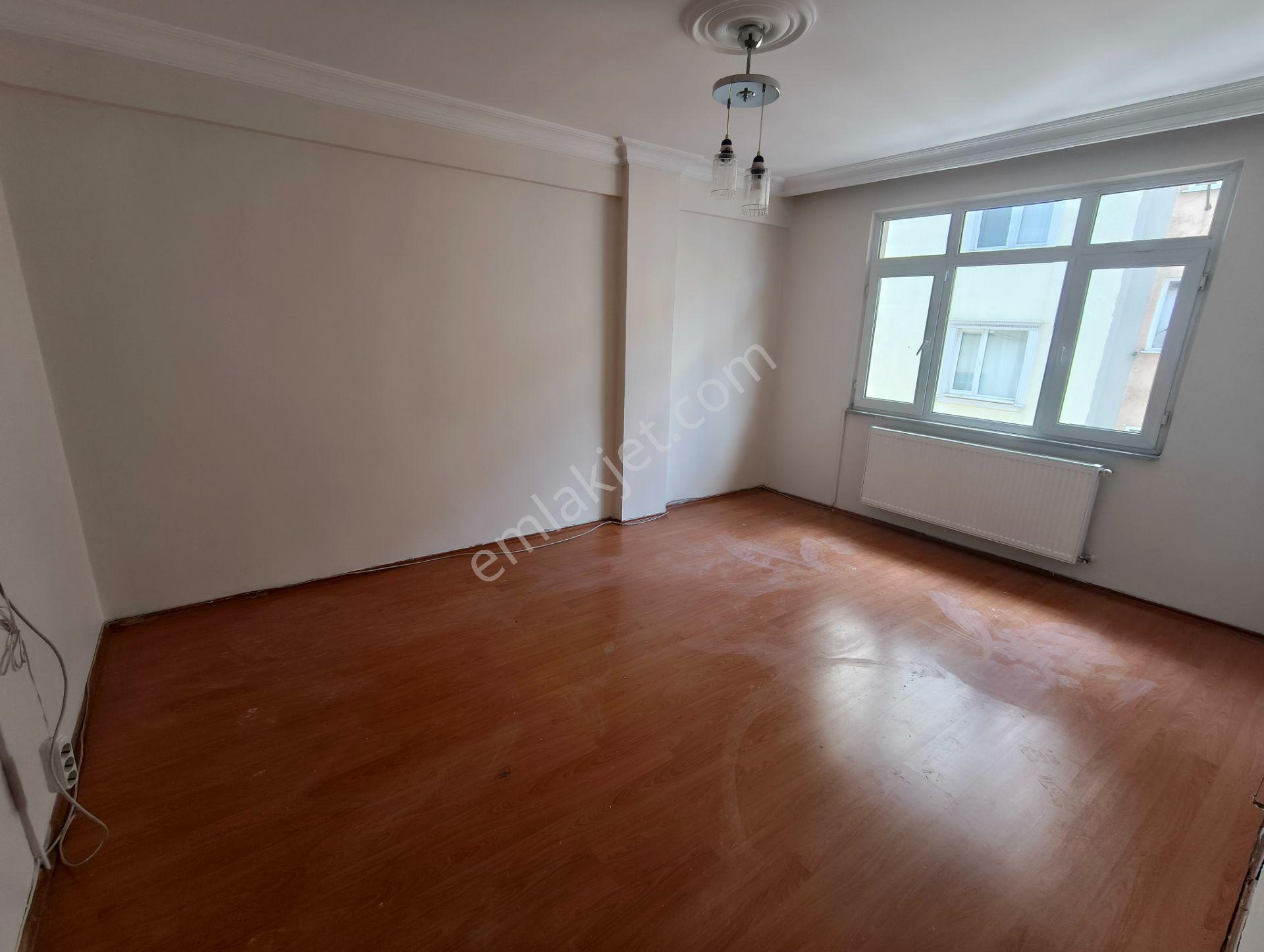 Balcıoğlundan Kocatepe Mahal. Kiralık 3. Normal Kat 120 M2 Daire - Görsel 5