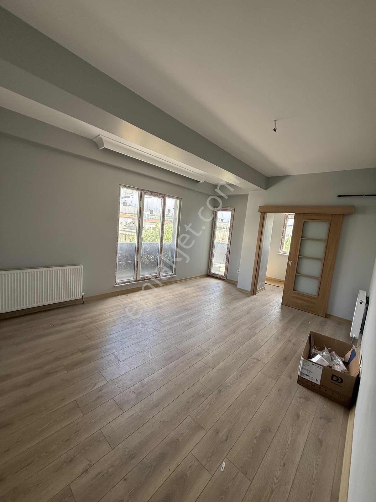 Finans Merkezinin Hemen Dibinde Kiralık 2+1 Kullanışlı Daire - Görsel 12