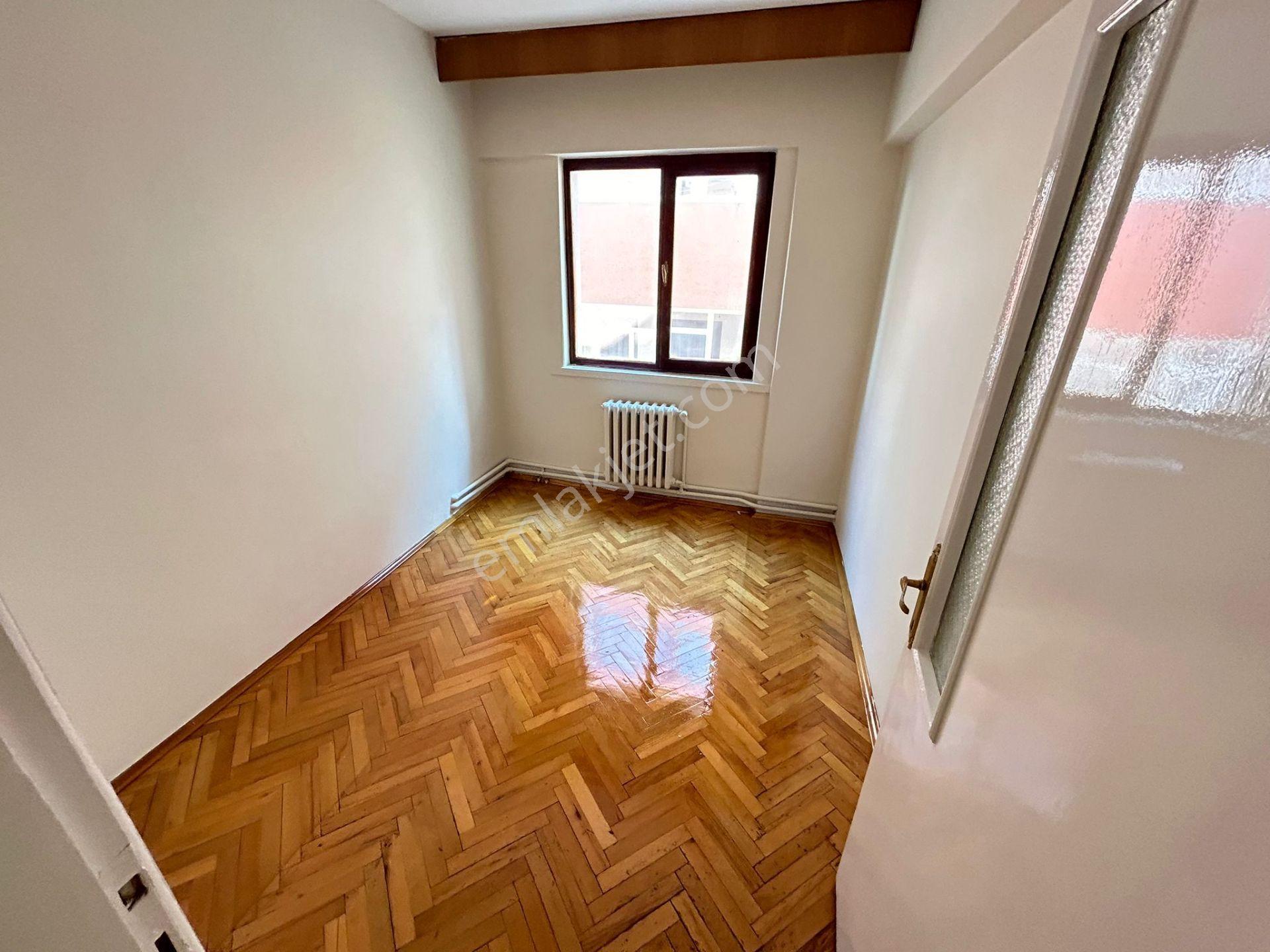 Taner'den Dikmen Ece Cad'de 3+1 Orta Kat Bağımsız Ön Cephe G.doğ - Görsel 6