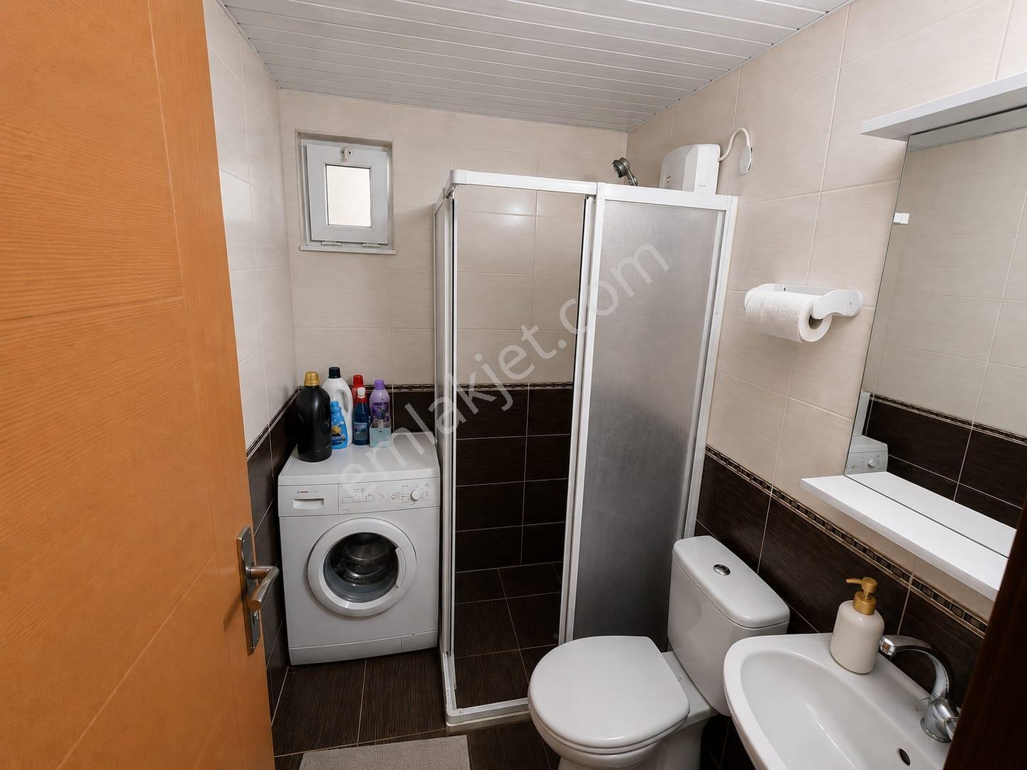 Üniversiteye Yakın Kültür Mahallesi'nde Eşyalı Satılık 2+1 Daire - Görsel 13