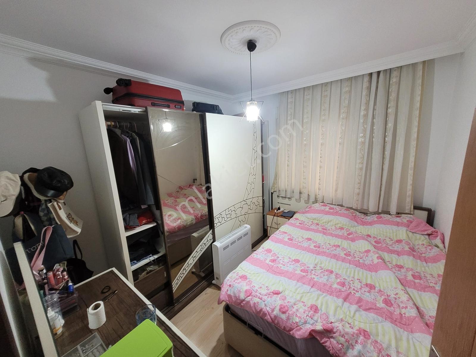 Üniversiteye Yakın Kültür Mahallesi'nde Eşyalı Satılık 2+1 Daire - Görsel 8
