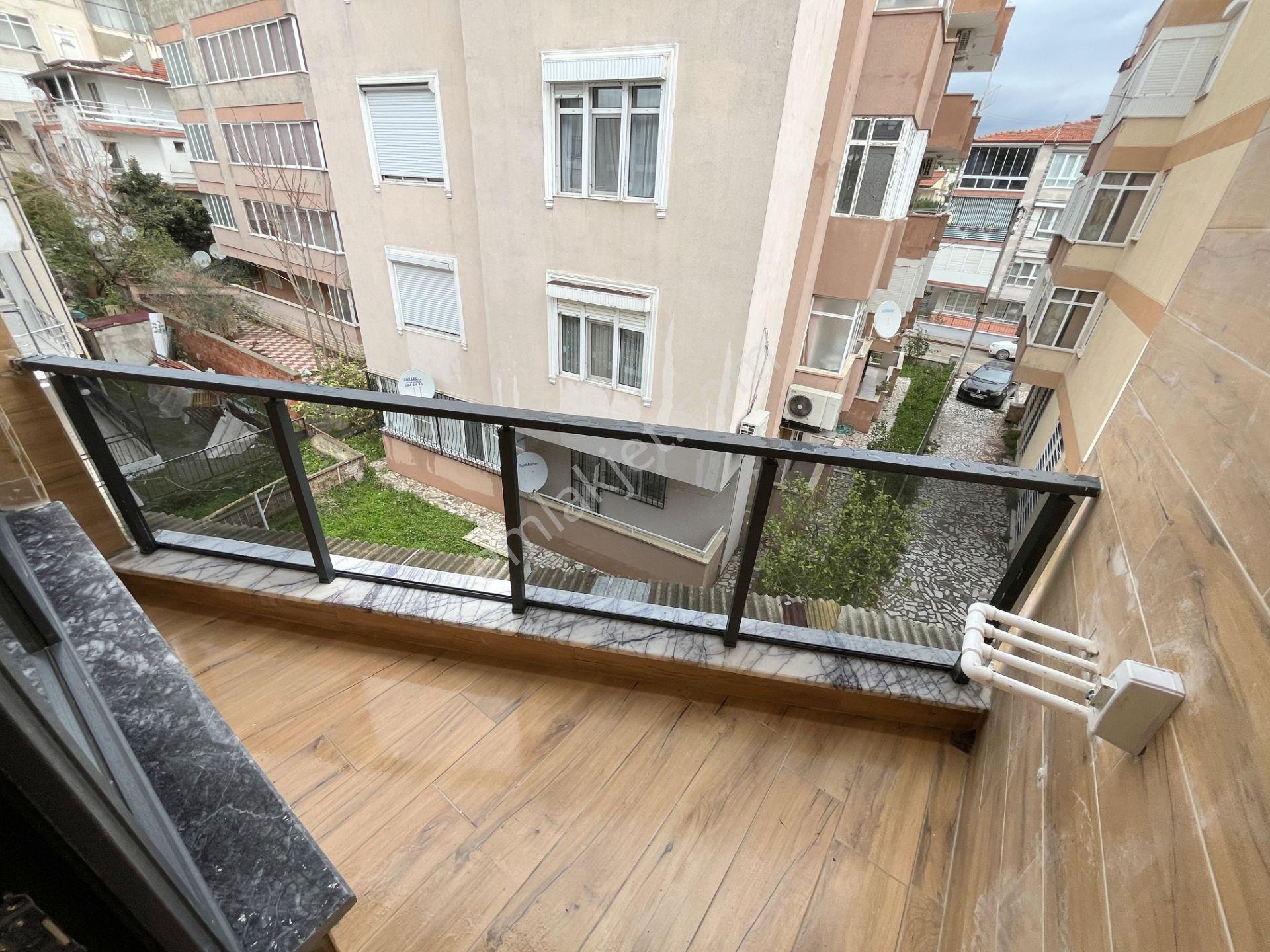 Güç Gayrimenkul'den Akçay Merkez'de Denize Sadece 50m Lüx Tasarım Satılık 2+1 Daire - Görsel 26