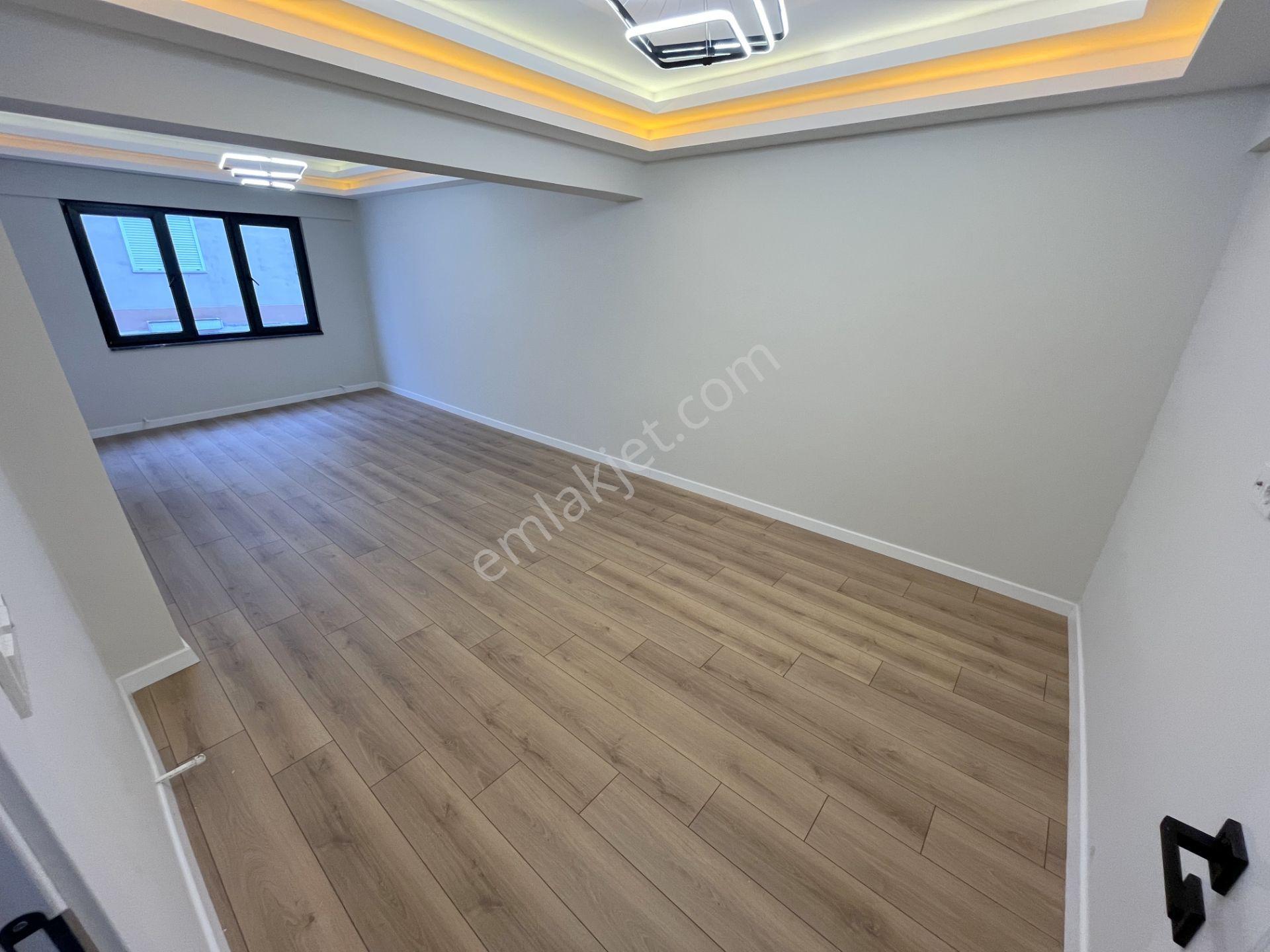 Güç Gayrimenkul'den Akçay Merkez'de Denize Sadece 50m Lüx Tasarım Satılık 2+1 Daire - Görsel 21