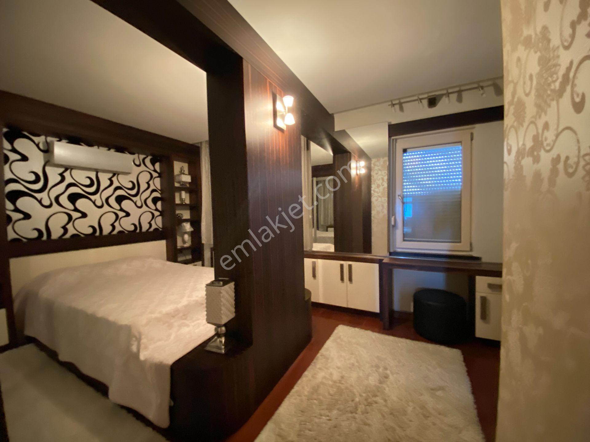 Alanya Merkezde Kiralık 3+1 Denize Sıfır Ultra Lüks Eşyalı Daire - Görsel 12