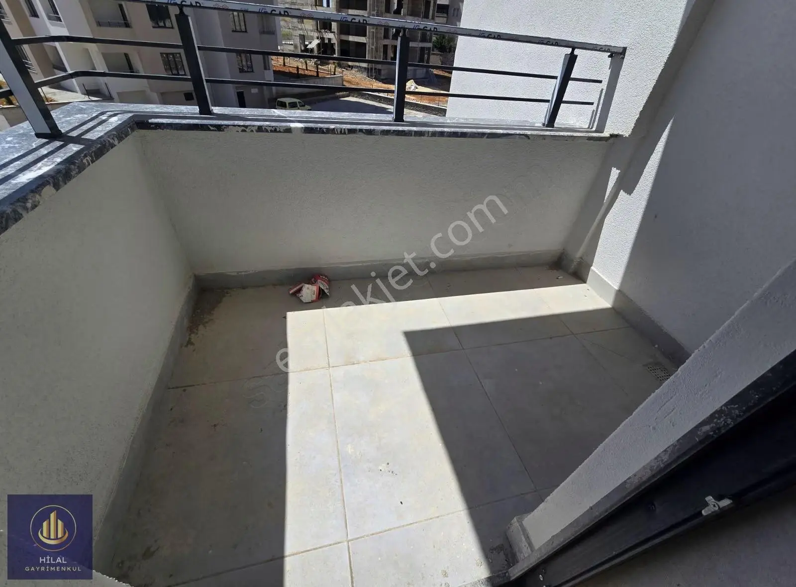 Akkent Merkezde Ultra Lüks 2.5+1 Daire 130m² - Görsel 6
