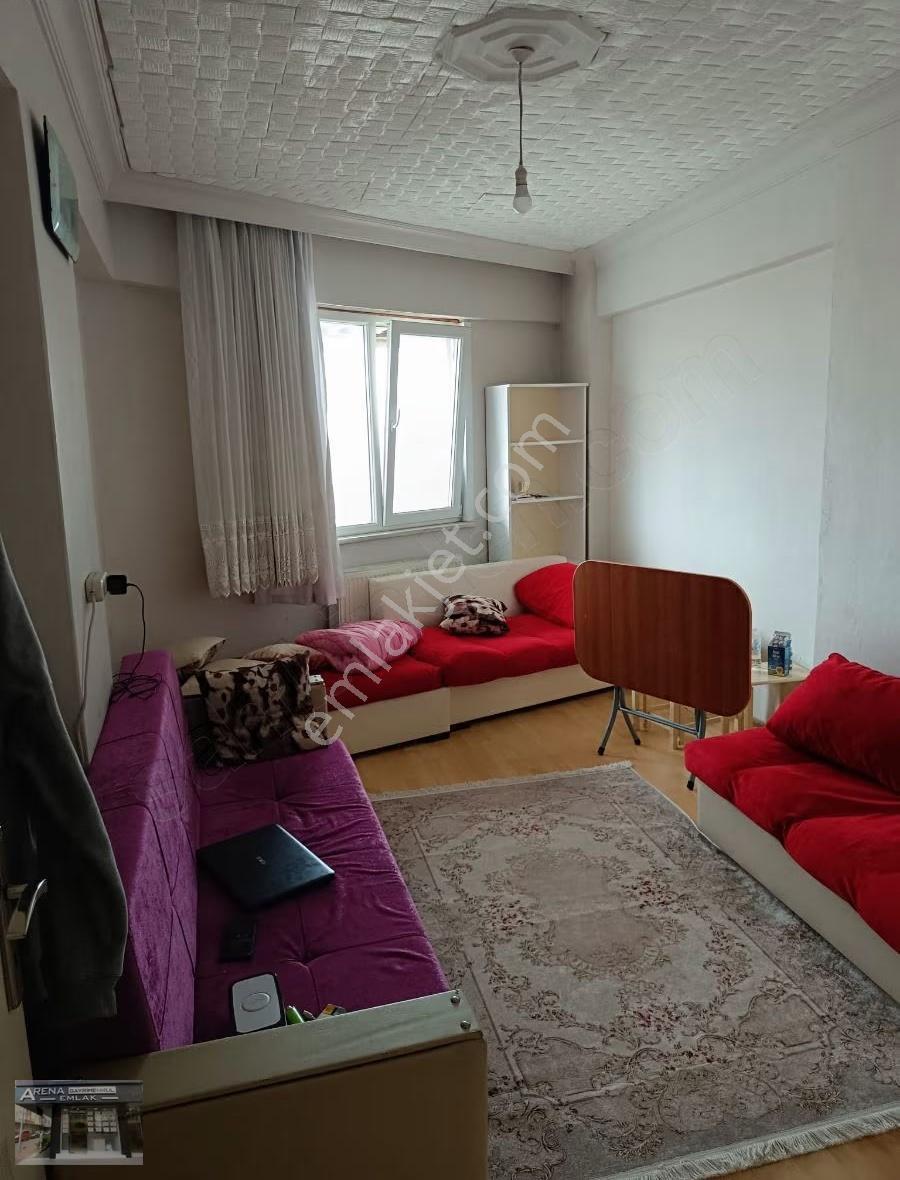 Esenler Üçyüzlüde 1+1 70m2 Geniş Teraslı Çatı Katı Kombili - Görsel 10