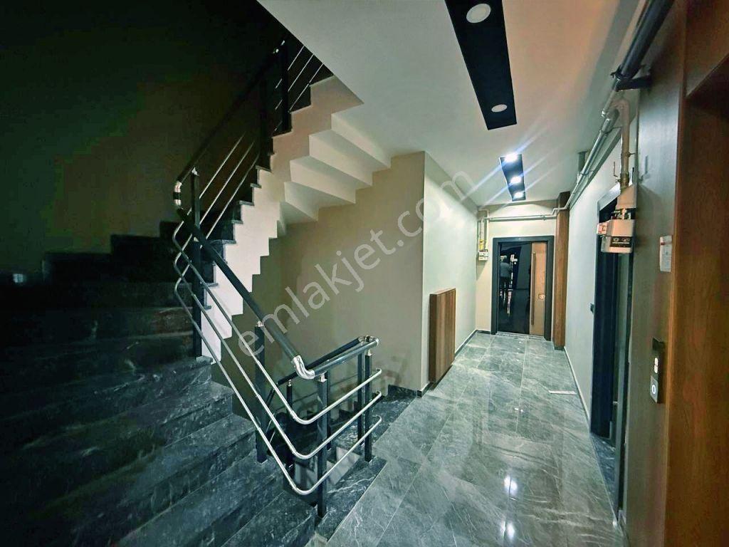 Uytundan Akçayda Önü Açık Yeşil Alan Yerden Isıtmalı Kiralık 1+1 - Görsel 24