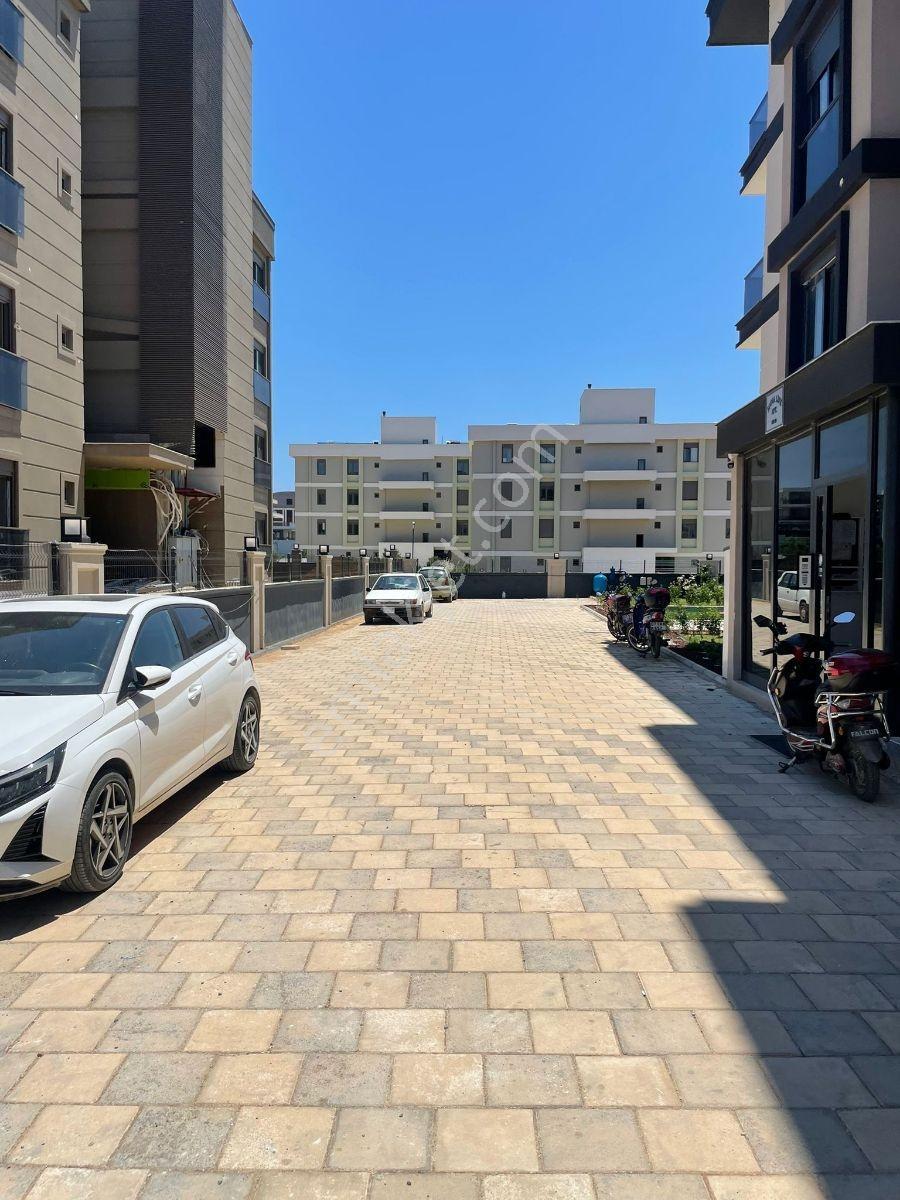 Altıntaş'ta Havuzlu Site İçinde İskanlı Satılık 1+1 Daire - Görsel 26
