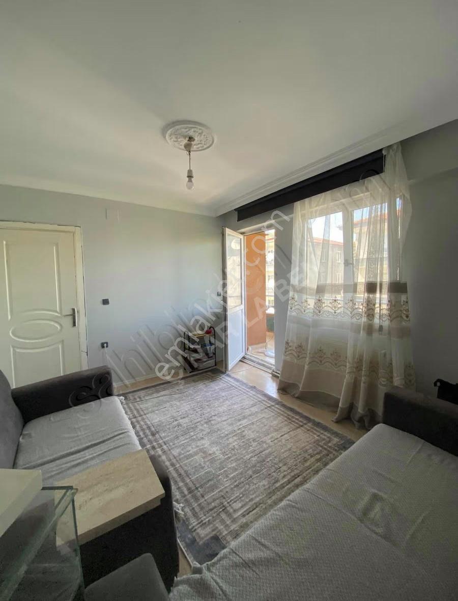 İstanbul Sitesinde Full Eşyalı Kiralık 1+1 Daire - Görsel 18