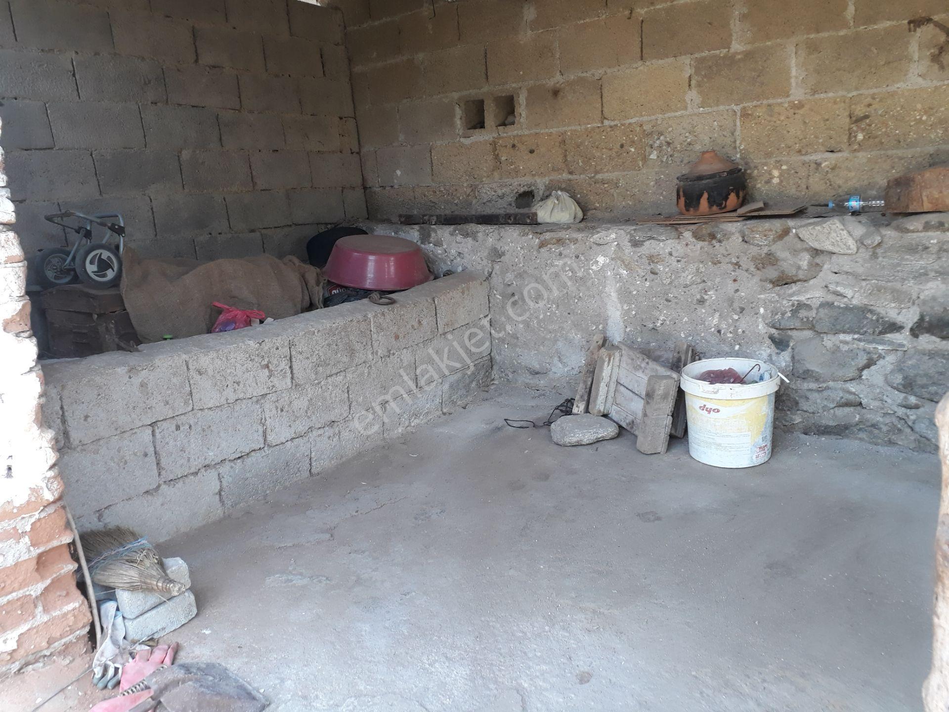 Pirlibey Mahallesinde Satılık Bahçeli Müstakil Ev - Görsel 16