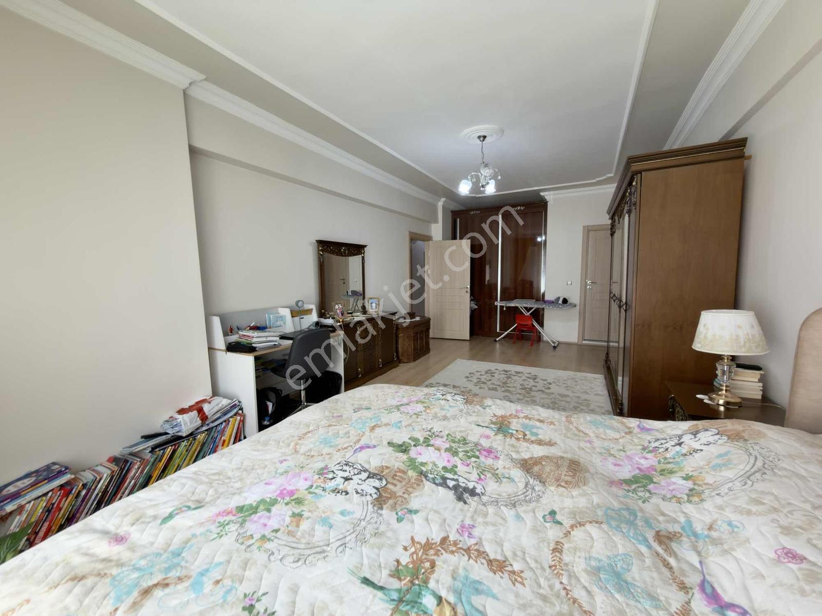 Altın Emlak'tan Rabia Ana Mahallesinde 4+1 Kiralık Arakat - Görsel 18