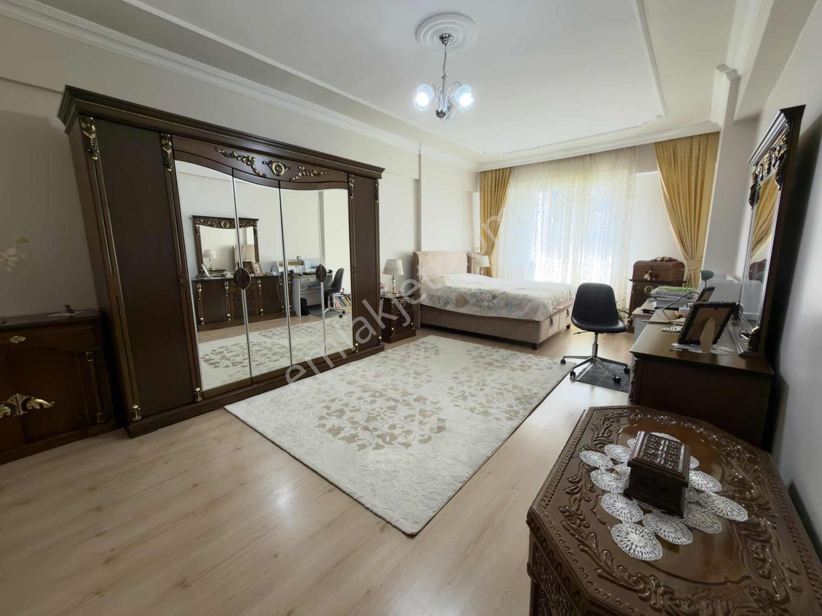Altın Emlak'tan Rabia Ana Mahallesinde 4+1 Kiralık Arakat - Görsel 16