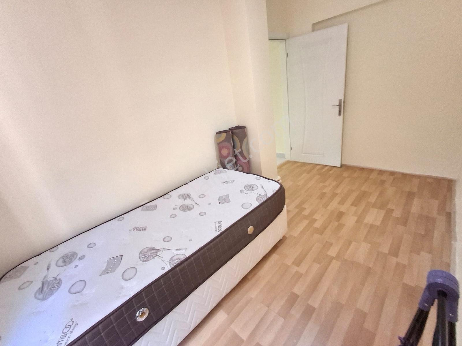 Gata Ve Şehir Hastanesine Yürüme Mesafesinde Eşyalı 3+1 Kiralık - Görsel 14