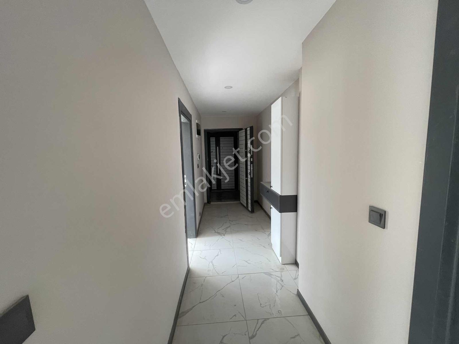 Geniş Kullanıma Sahip Ferah Kiralık 2+1 - Görsel 16