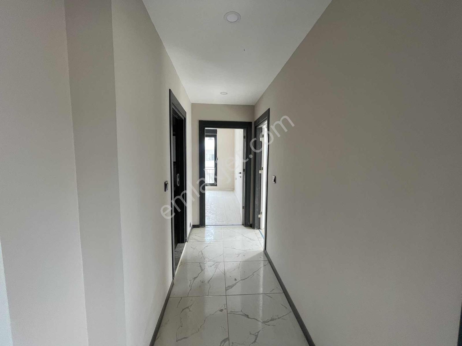 Geniş Kullanıma Sahip Ferah Kiralık 2+1 - Görsel 25
