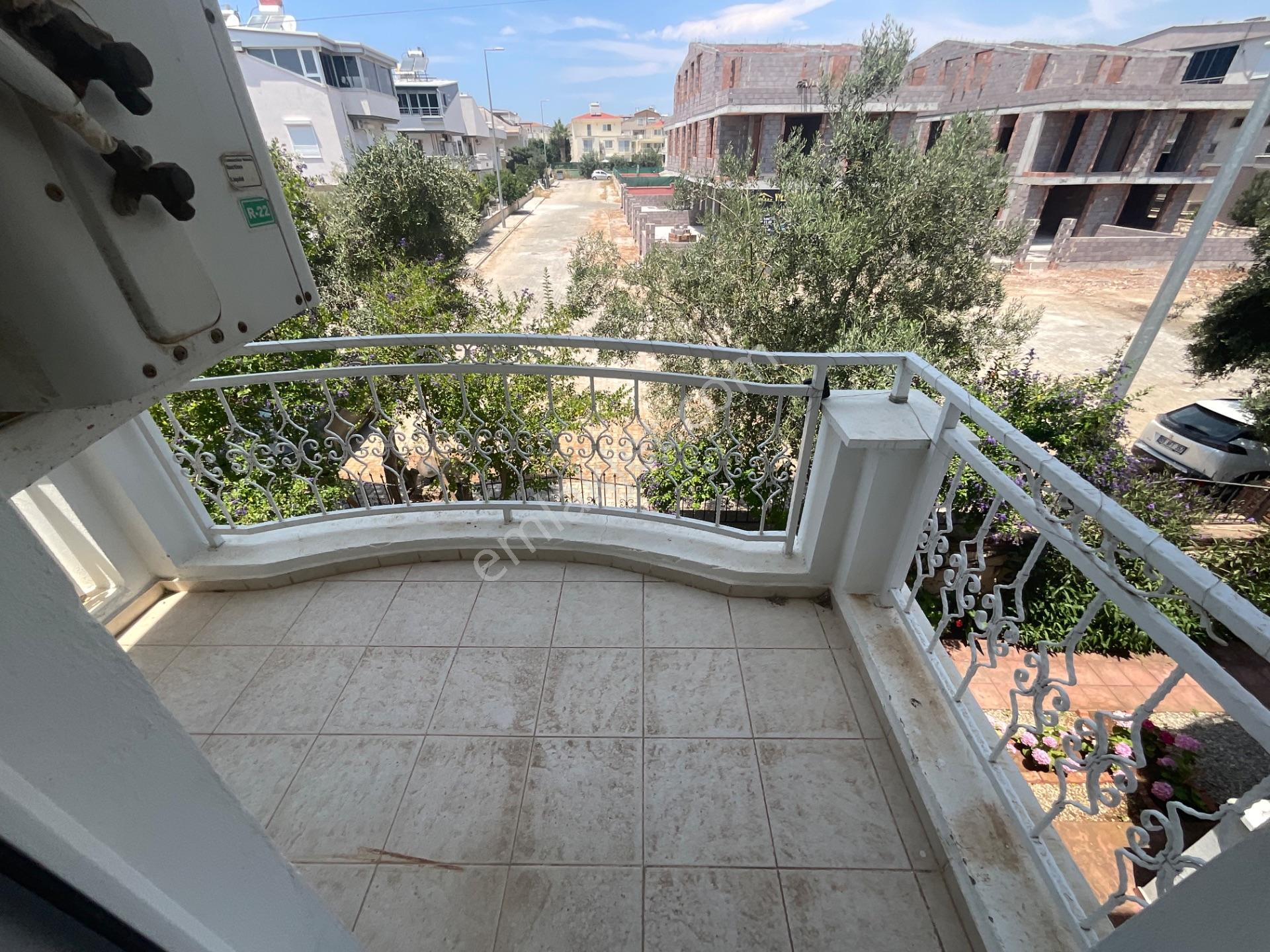Didim Efelerde Olimpik Havuzlu Sitede İçi 3+1 Eşyalı Dubleks Daire - Görsel 11