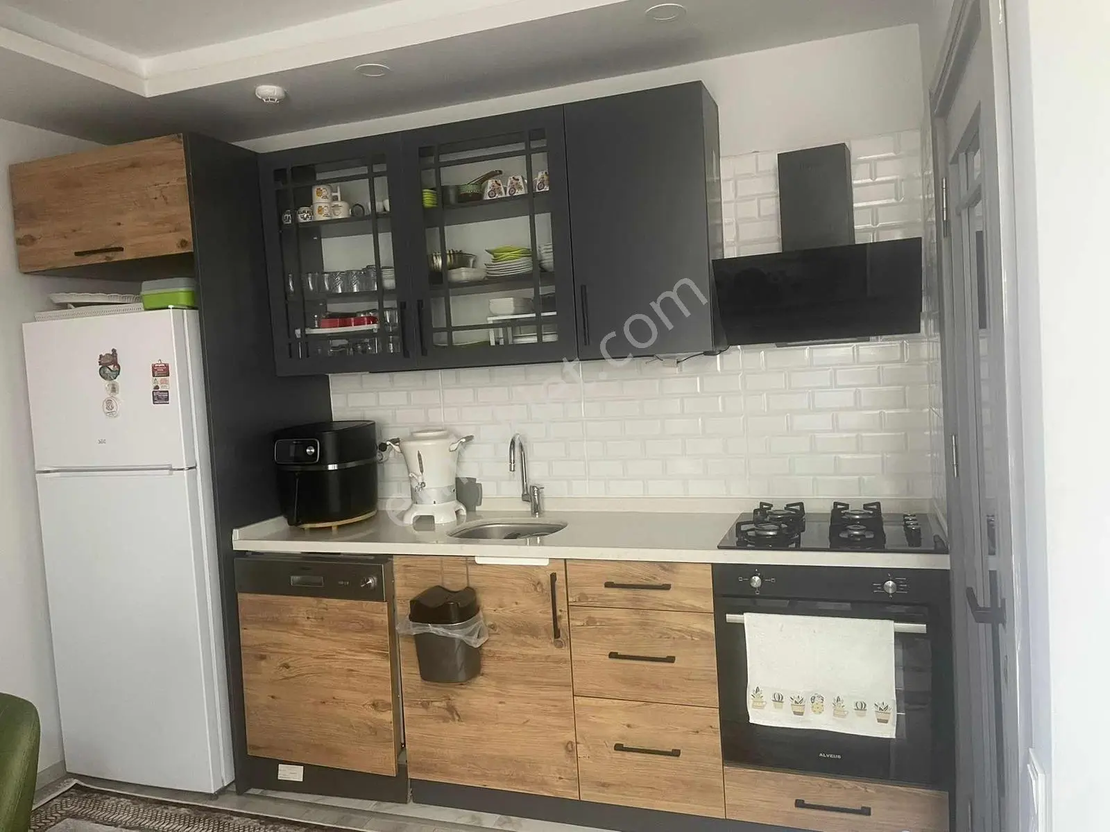 Kiralık 1+1 Site İçinde Erdemli Alata - Görsel 10