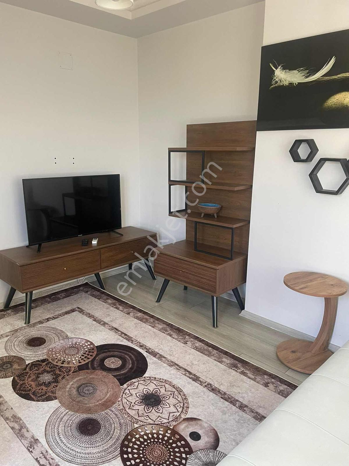 Kiralık 1+1 Site İçinde Erdemli Alata - Görsel 2