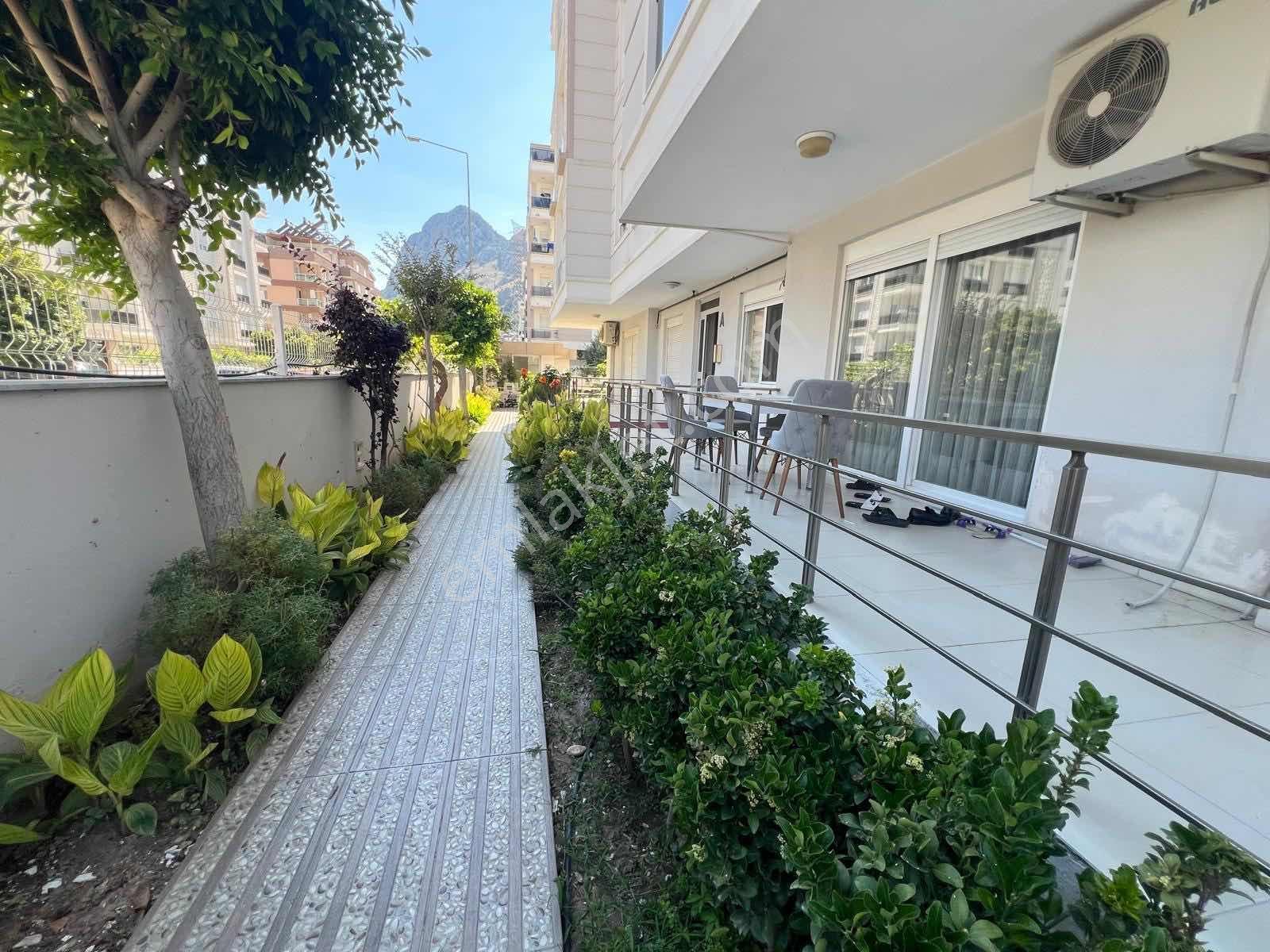 Hurma Lavanta Evlerinde Havuz Manzaralı Ara Kat 2+1 - Görsel 9