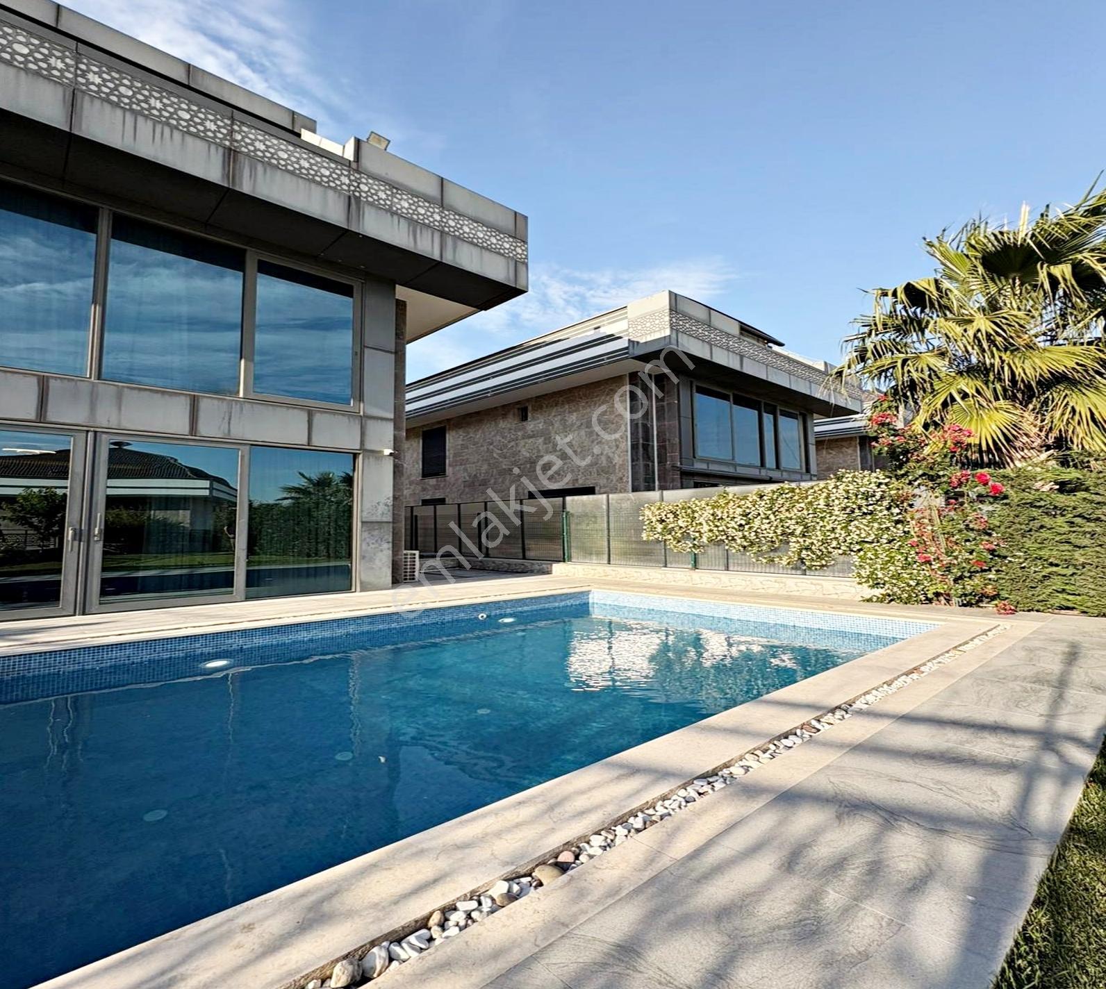 Sahil Mahalesinde Eşsiz Full Deniz Manzaralı 7+3 Villa - Görsel 5