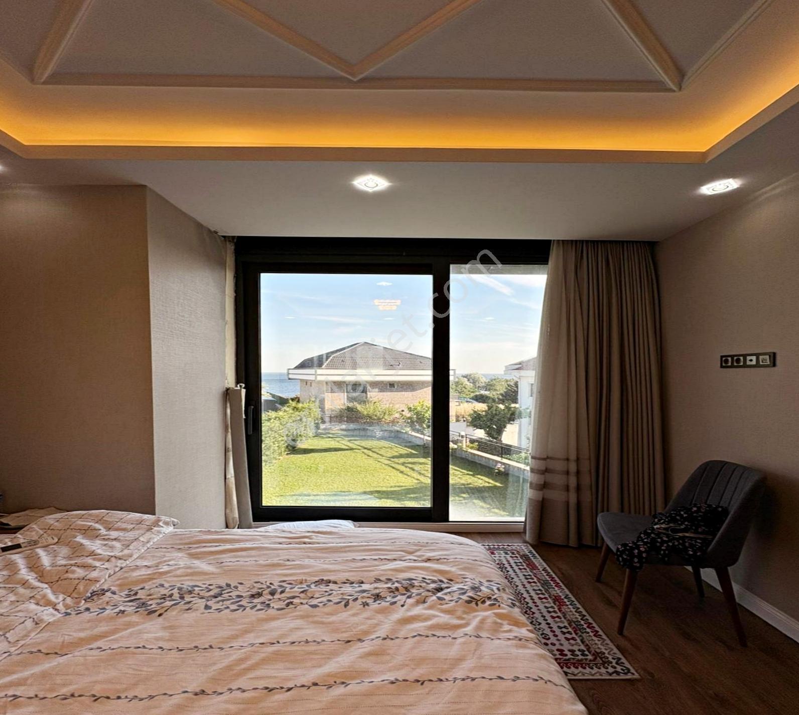 Sahil Mahalesinde Eşsiz Full Deniz Manzaralı 7+3 Villa - Görsel 24