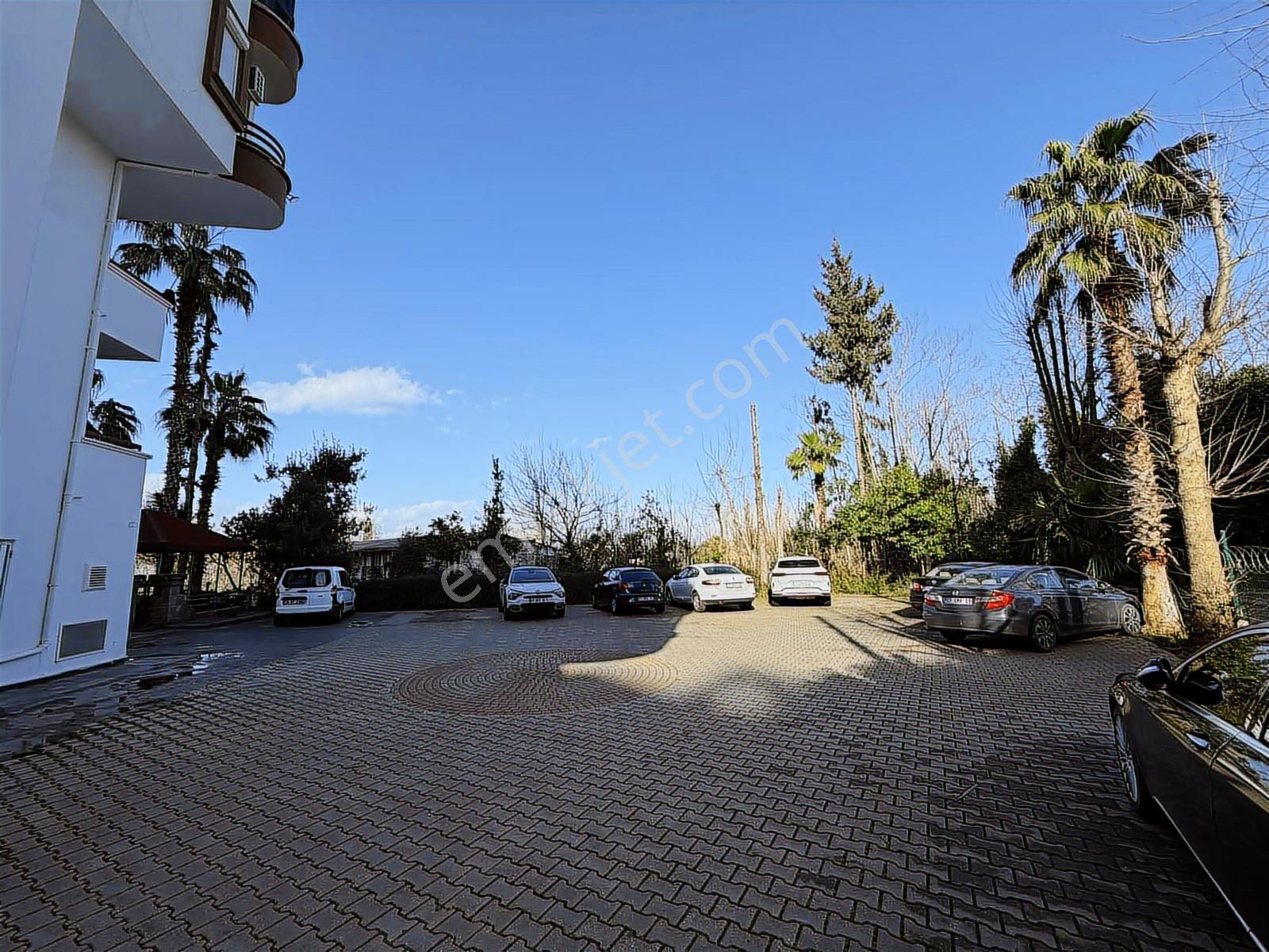 Şirinyalı'da Havuzlu Önü Açık Teraslı 3+1 Arakat Daire - Görsel 28