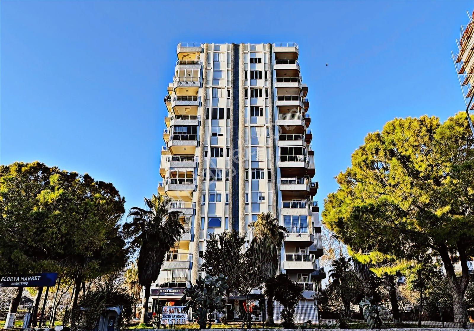 Güzeloba Mimar Yapımı Panoramik Deniz Manzaralı Arakat 3+1 Daire - Görsel 24
