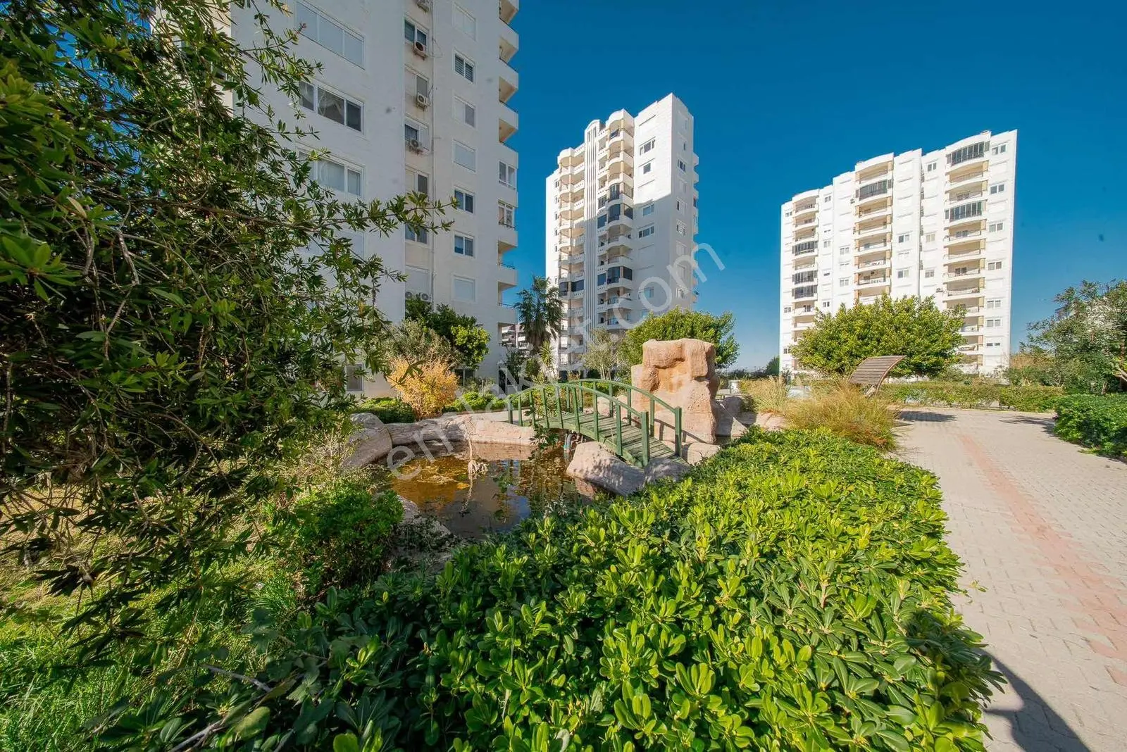 Kundu'da Deniz Manzaralı Havuzlu & Güvenlikli Site Arakat 3+1 - Görsel 2