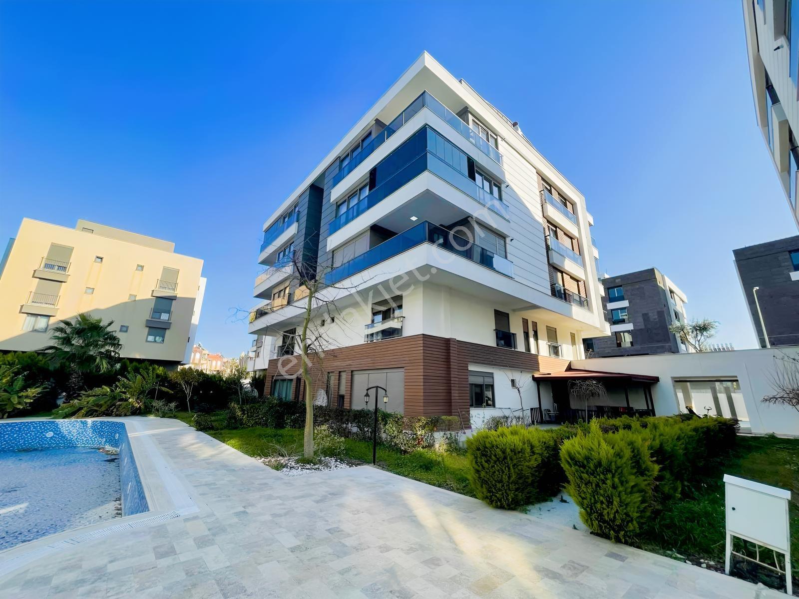 Uncalı Rüya Evlerinde Özellikli Site İçerisinde 3+1 Arakat Daire - Görsel 3