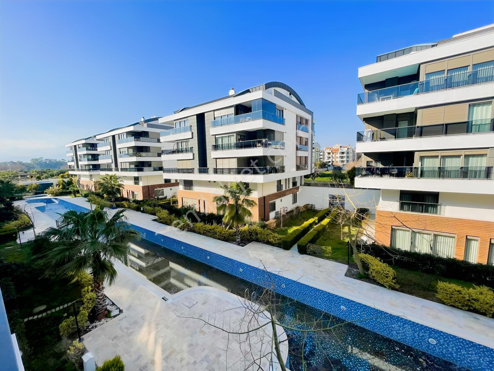 Uncalı Rüya Evlerinde Özellikli Site İçerisinde 3+1 Arakat Daire - Görsel 24