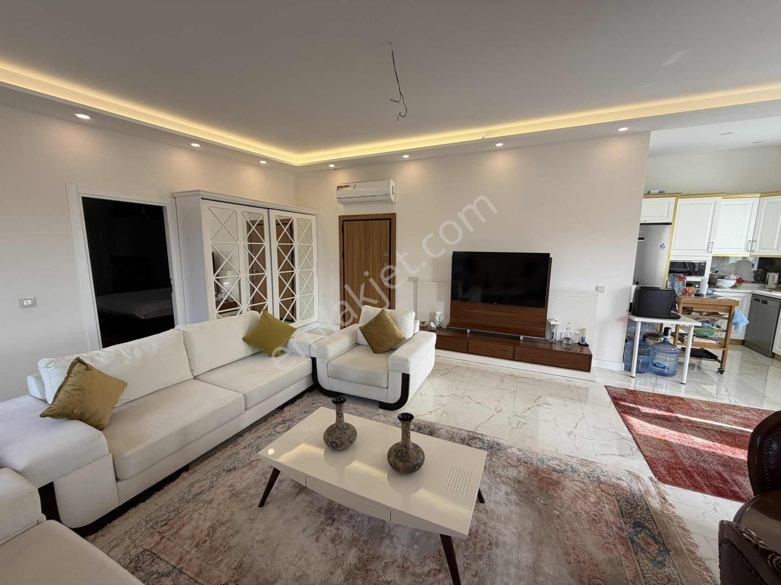 Güzelobada Müstakil Bahçeli Villa Tadında 4+2 Çift Daire - Görsel 34