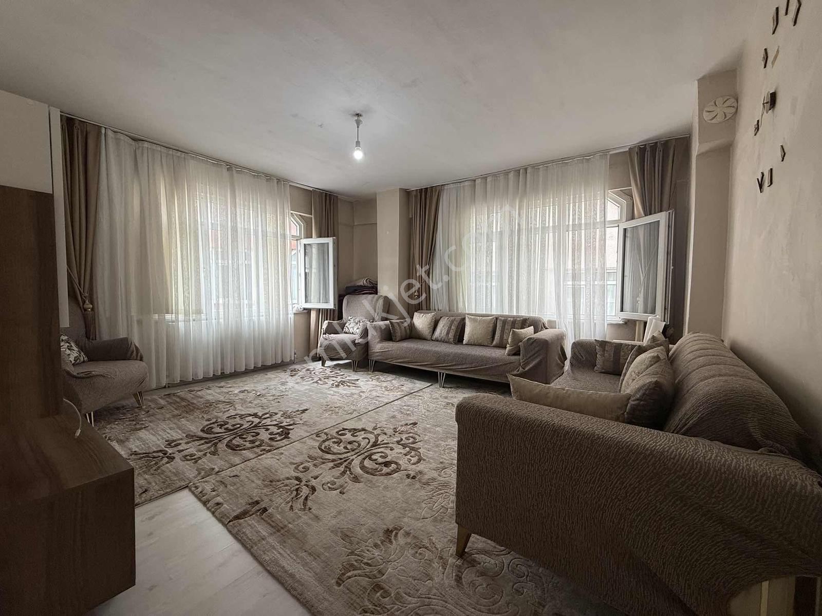 May Group'dan Çırpıcı'da 3+1 110m2 Satılık Köşe Daire