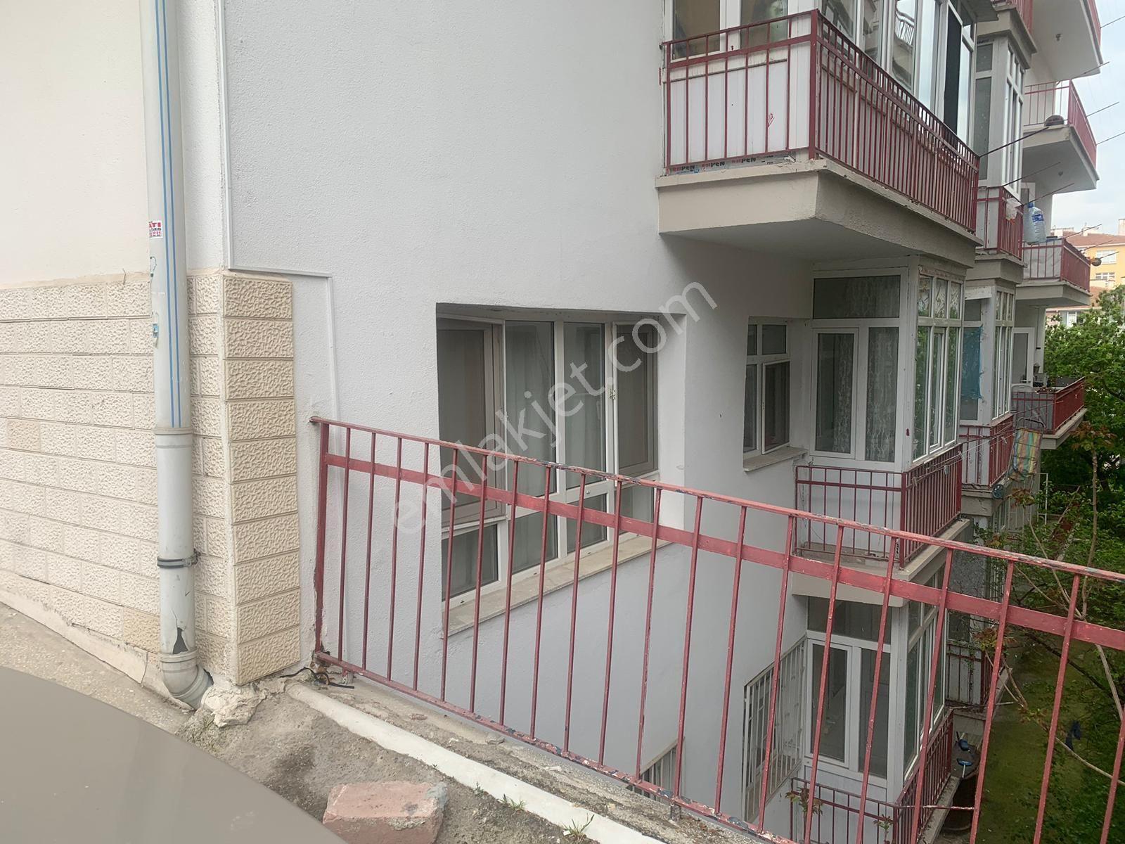 Göraldan 2+1 Dikmen Caddesi Ve Çetin Emeç Yakını Arakat - Görsel 12