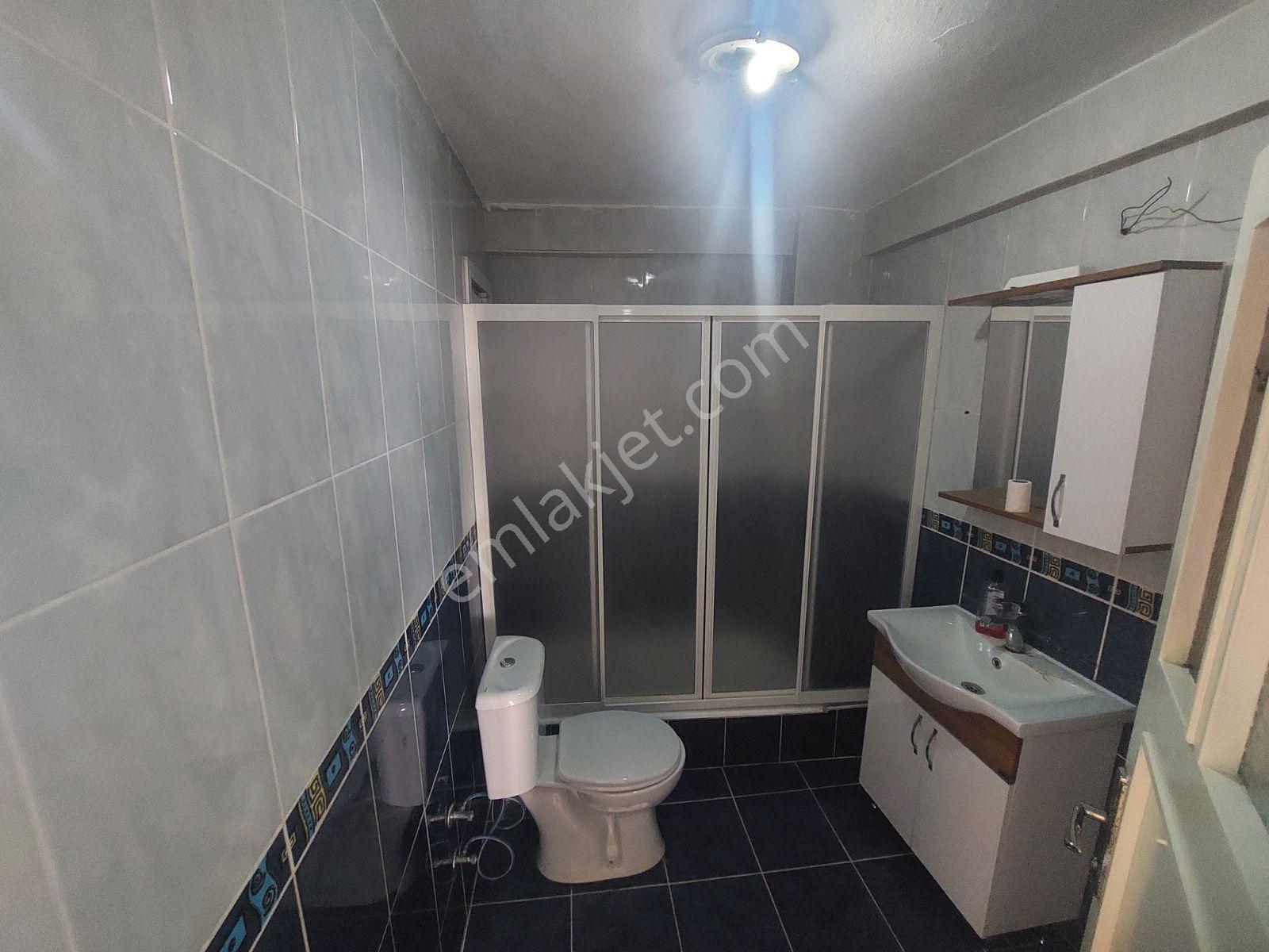 Ayışığından Basinsitesine Yakın Geniş 3+1 Kiralık Daire - Görsel 17