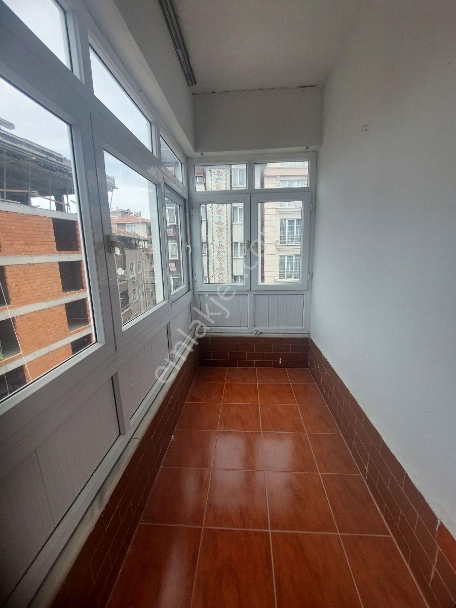 Ayışığından Basinsitesine Yakın Geniş 3+1 Kiralık Daire - Görsel 25