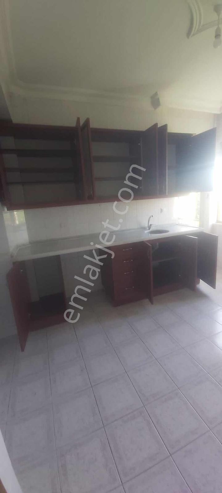 Teracıty Yakını Ana Cadde Üzeri Geniş Daire - Görsel 14
