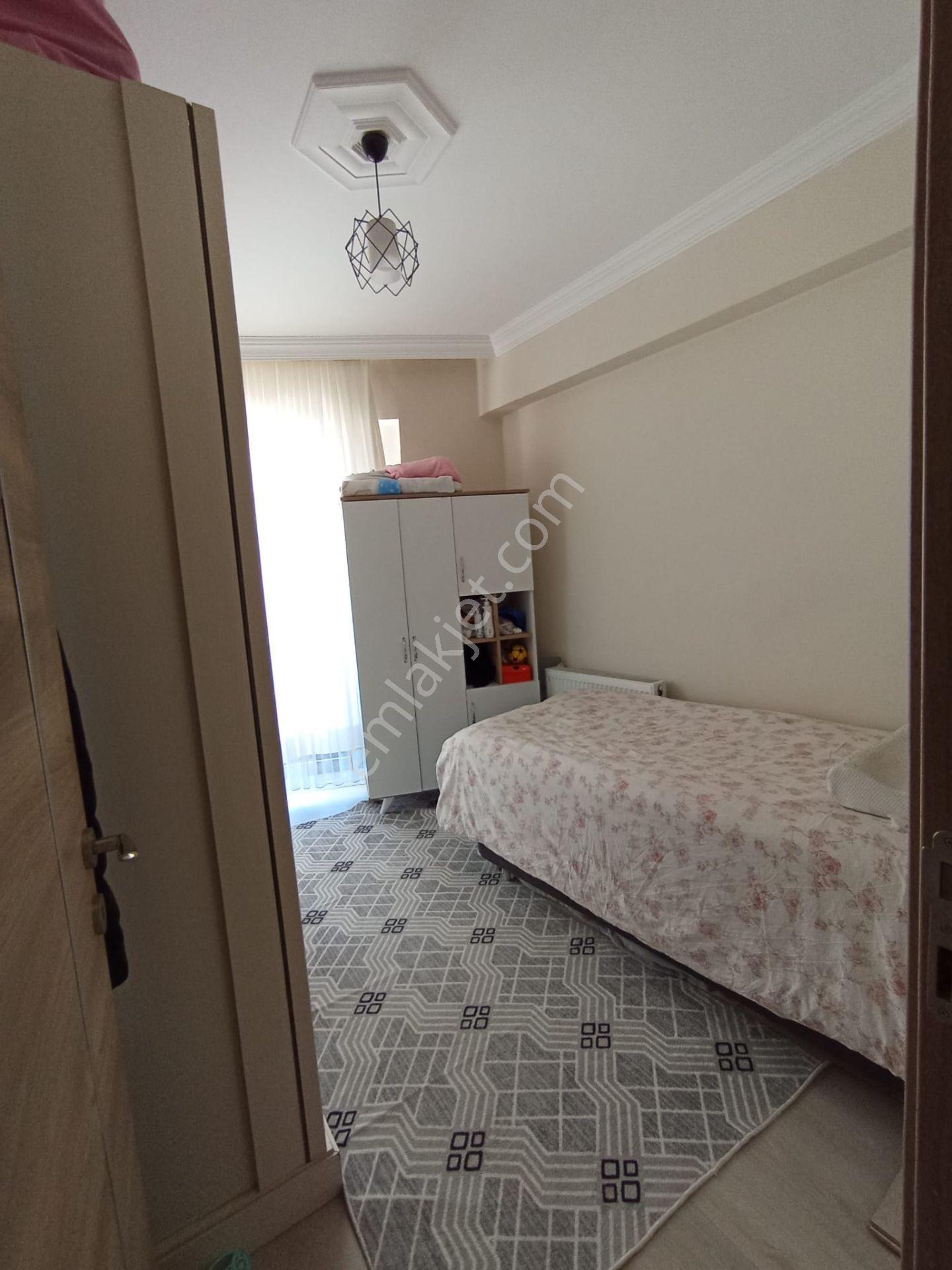Yenipazar Tam Merkezde 3+1 Doğalgaz Asansörlü Daire - Görsel 8