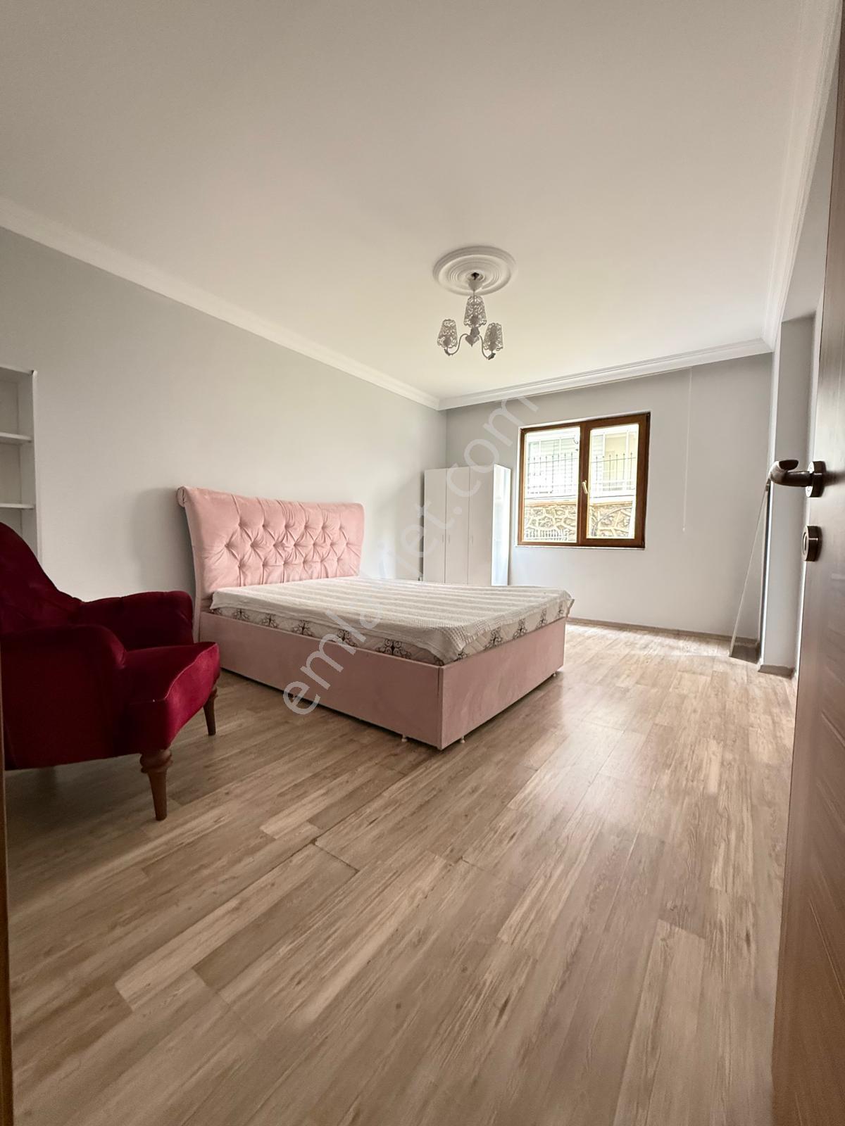 Kalkınma Mevkinde 120 M2 2+1 Eşyalı Satılık Daire - Görsel 12