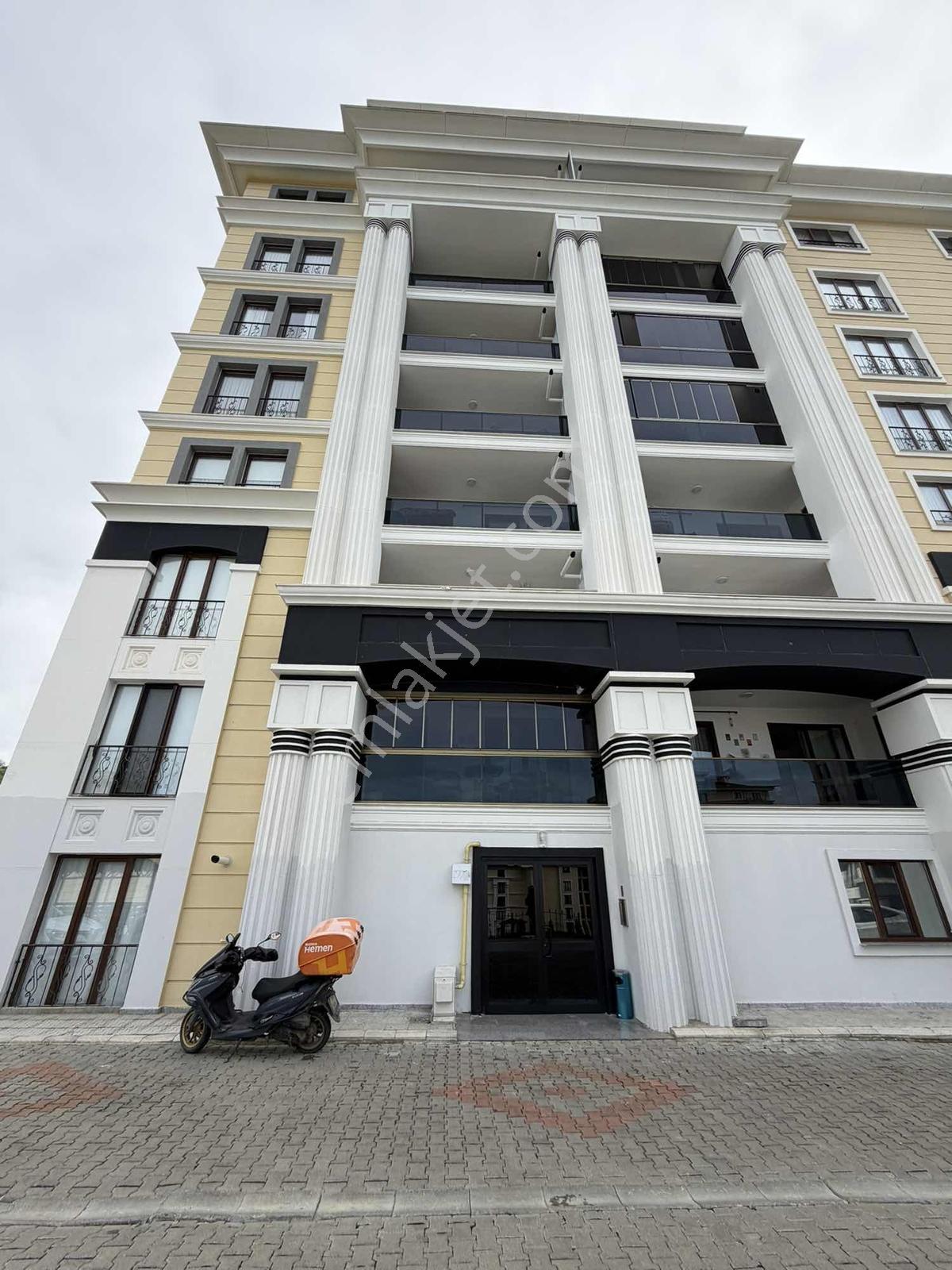 Site İçi Satılık 1+1 Sıfır Daire - Görsel 18
