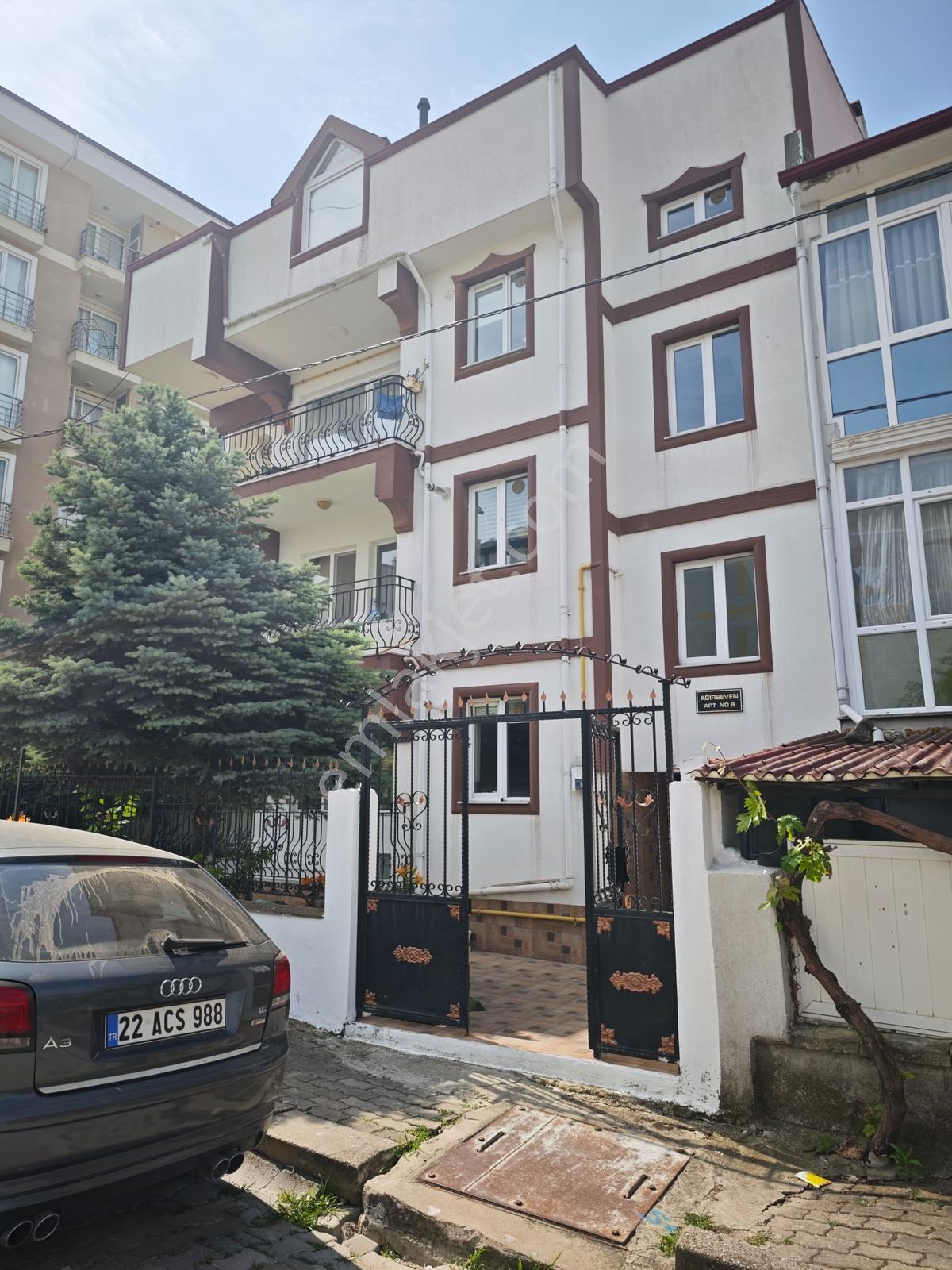 Şükrüpaşa Mahallesinde Depozito İstemeyen Kiralık 3+1 Daire - Görsel 13