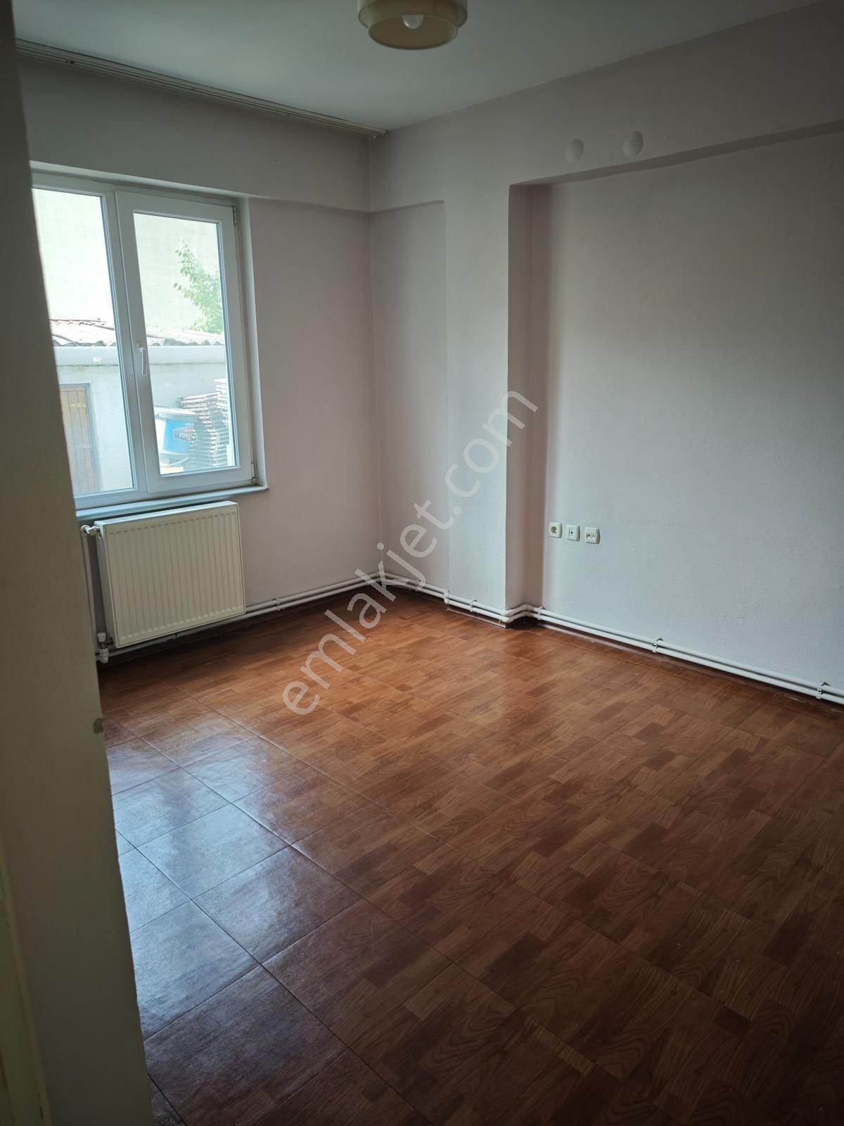 Şükrüpaşa Mahallesinde Depozito İstemeyen Kiralık 3+1 Daire - Görsel 17