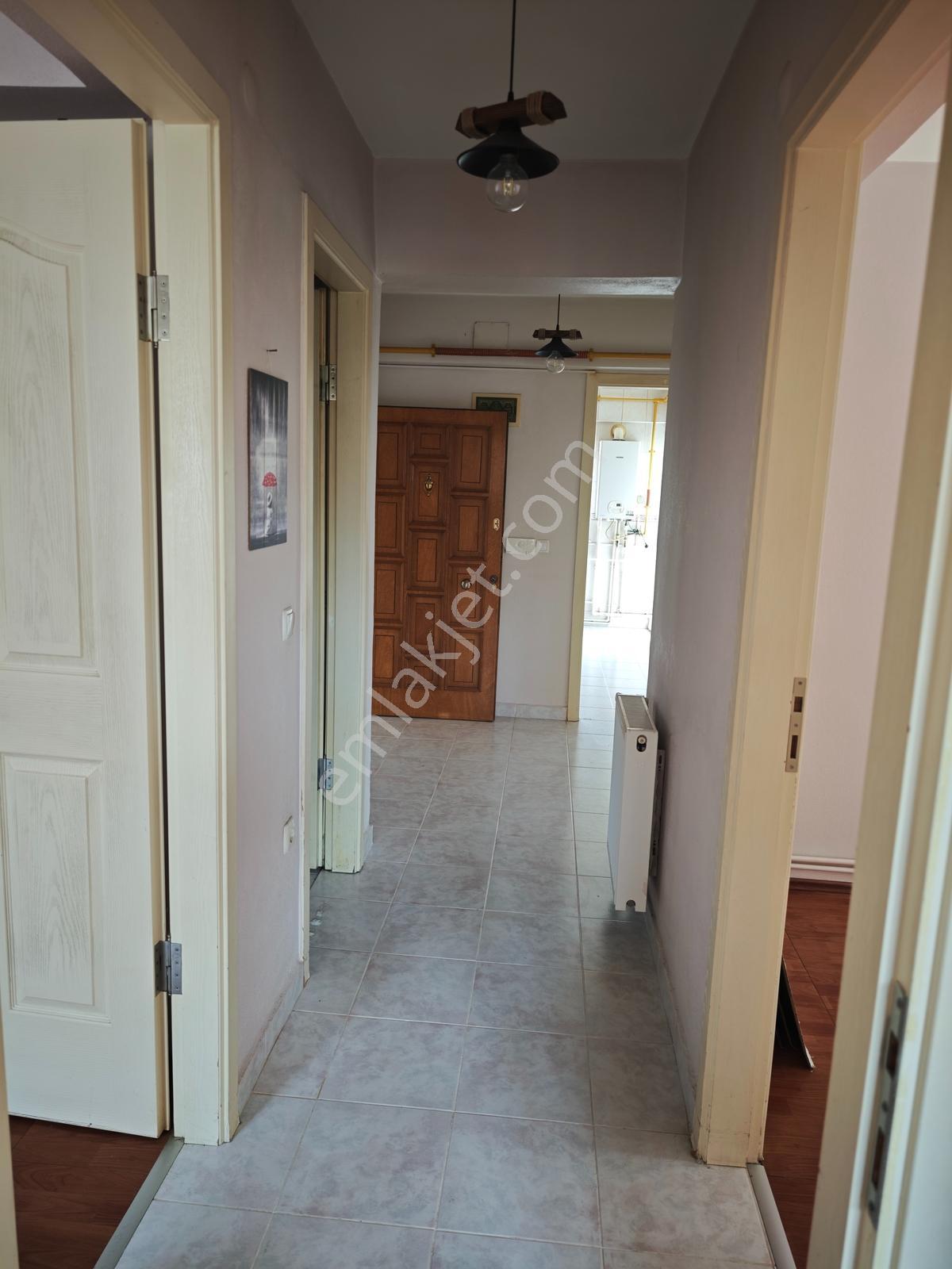 Şükrüpaşa Mahallesinde Depozito İstemeyen Kiralık 3+1 Daire - Görsel 23