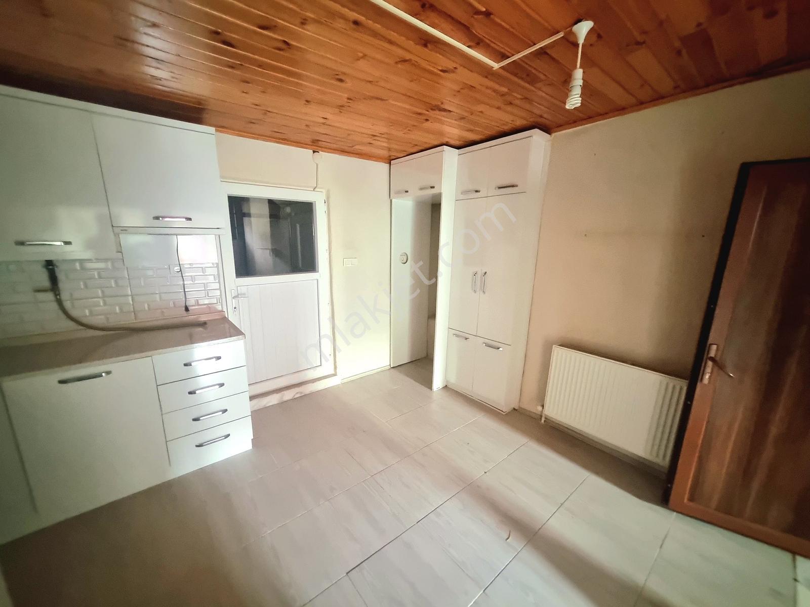 Gümüştepe (misi ) Köy İçinde Kiralık 2+1 Müstakil Ev - Görsel 11