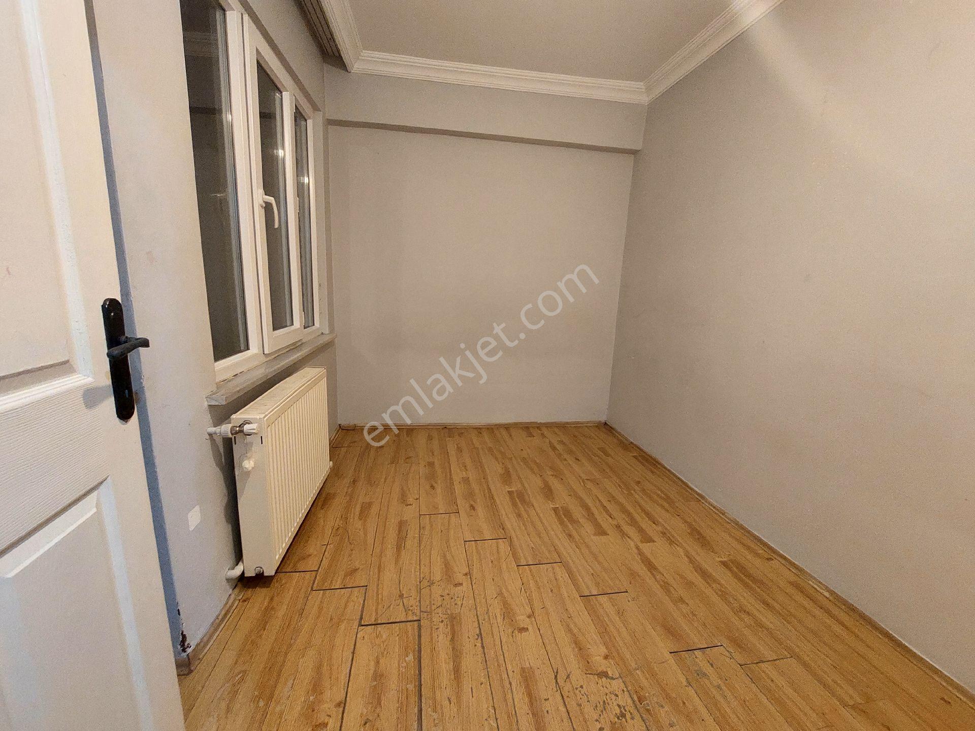 Gaziosmanpaşa Küçükköy Geleri Cadesi De Kiralık Daire 3.kat 3+1 130 M2 - Görsel 8