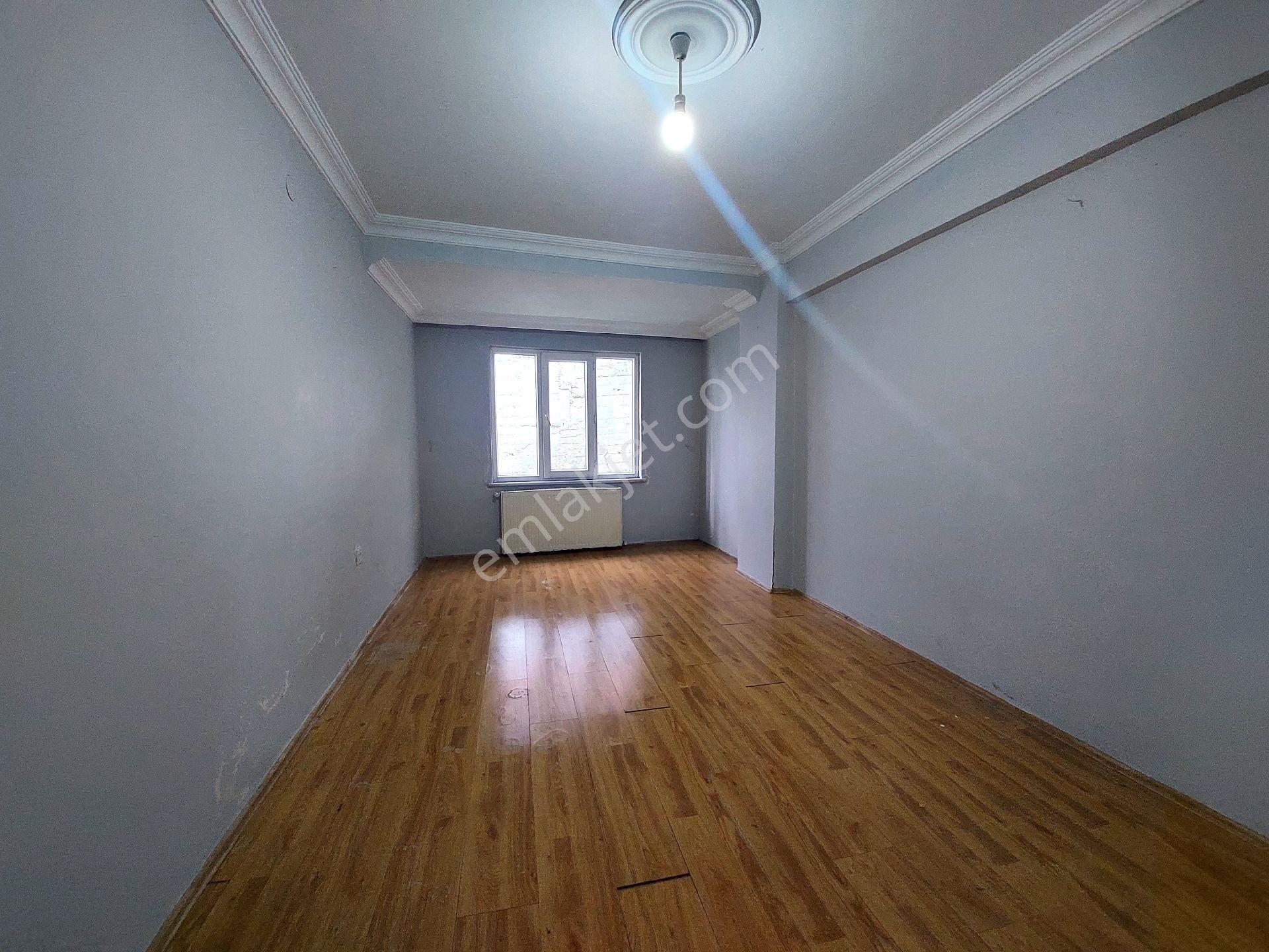 Gaziosmanpaşa Küçükköy Geleri Cadesi De Kiralık Daire 3.kat 3+1 130 M2 - Görsel 11