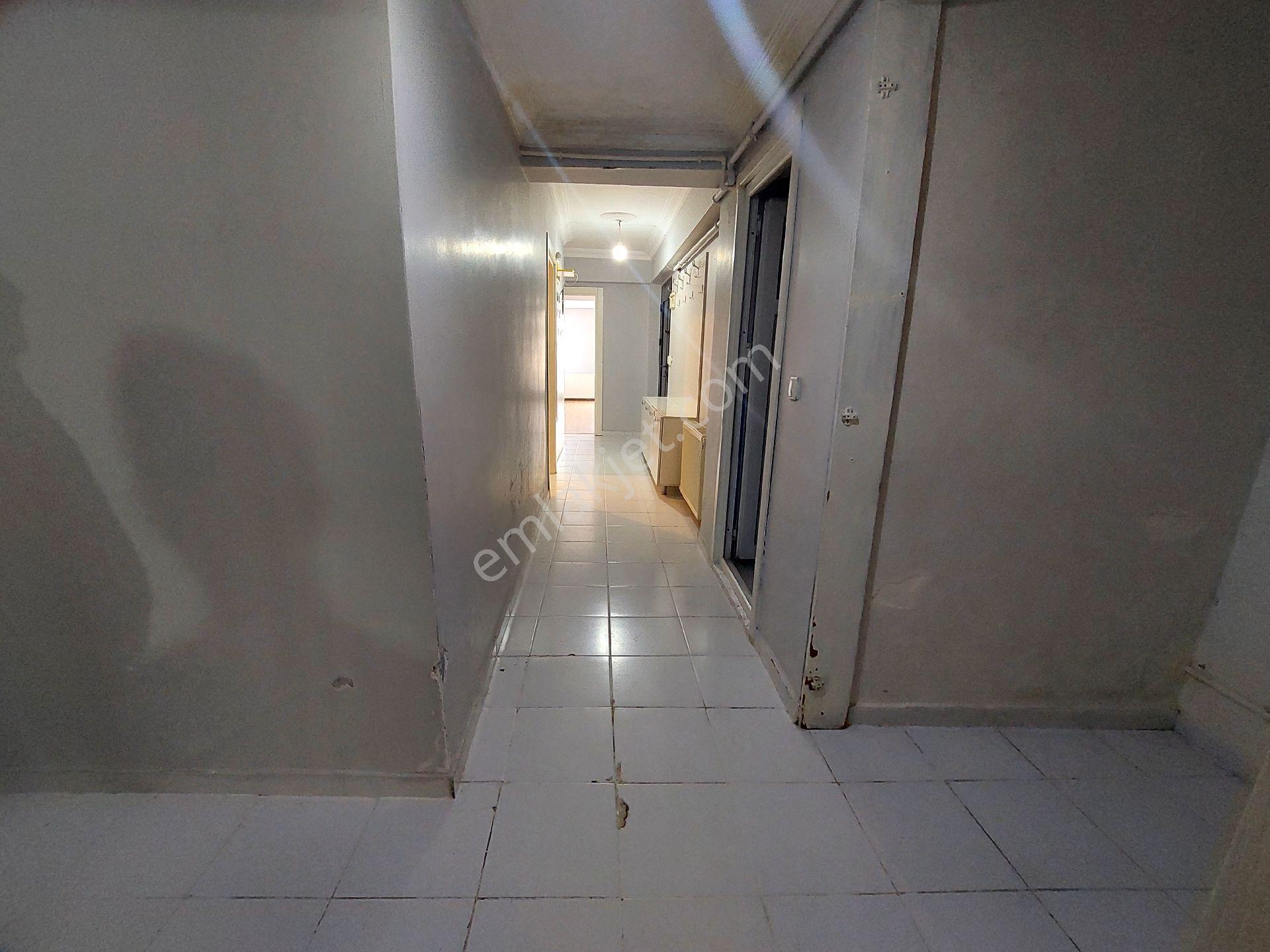 Gaziosmanpaşa Küçükköy Geleri Cadesi De Kiralık Daire 3.kat 3+1 130 M2 - Görsel 15