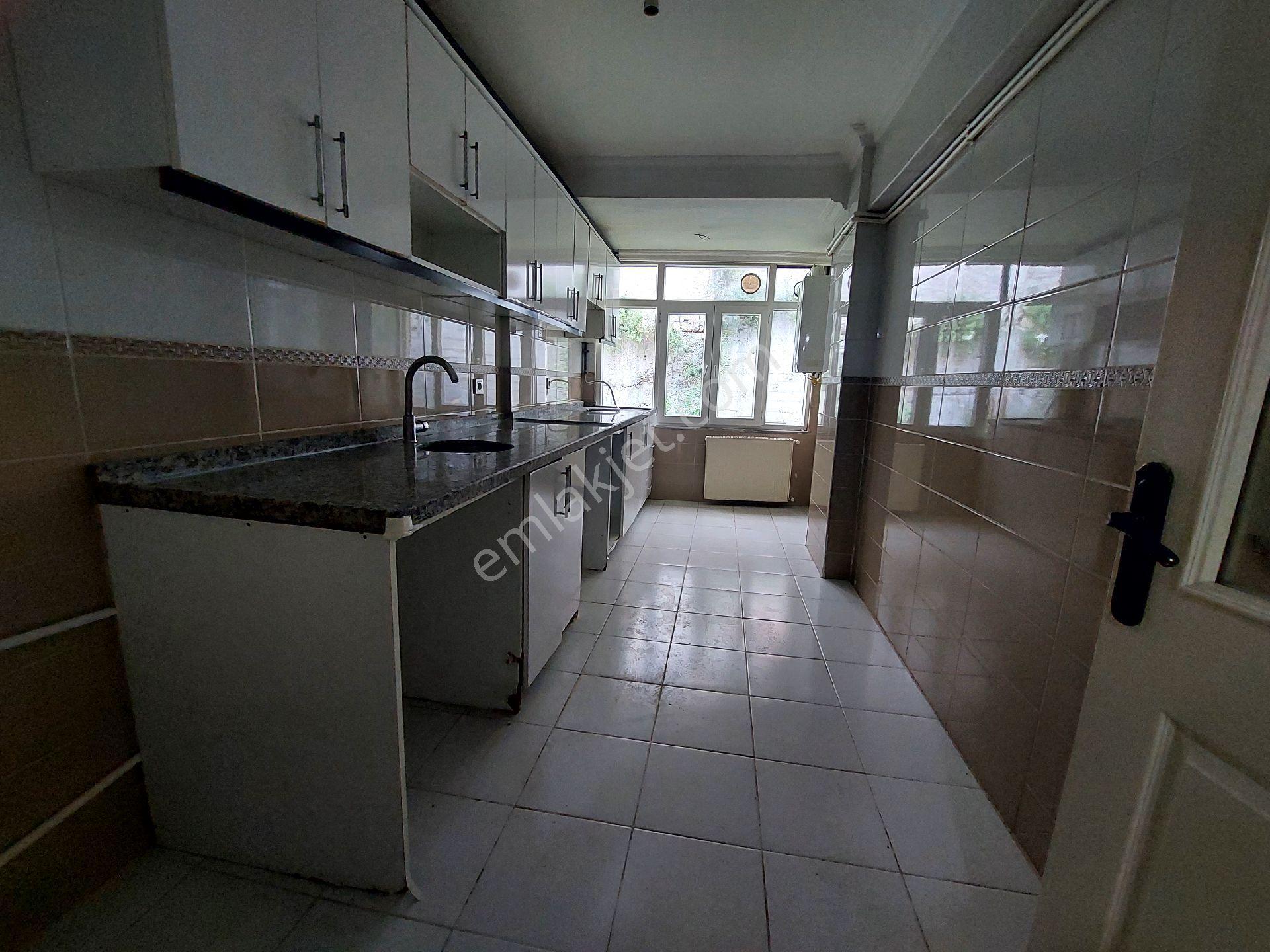 Gaziosmanpaşa Küçükköy Geleri Cadesi De Kiralık Daire 3.kat 3+1 130 M2 - Görsel 14