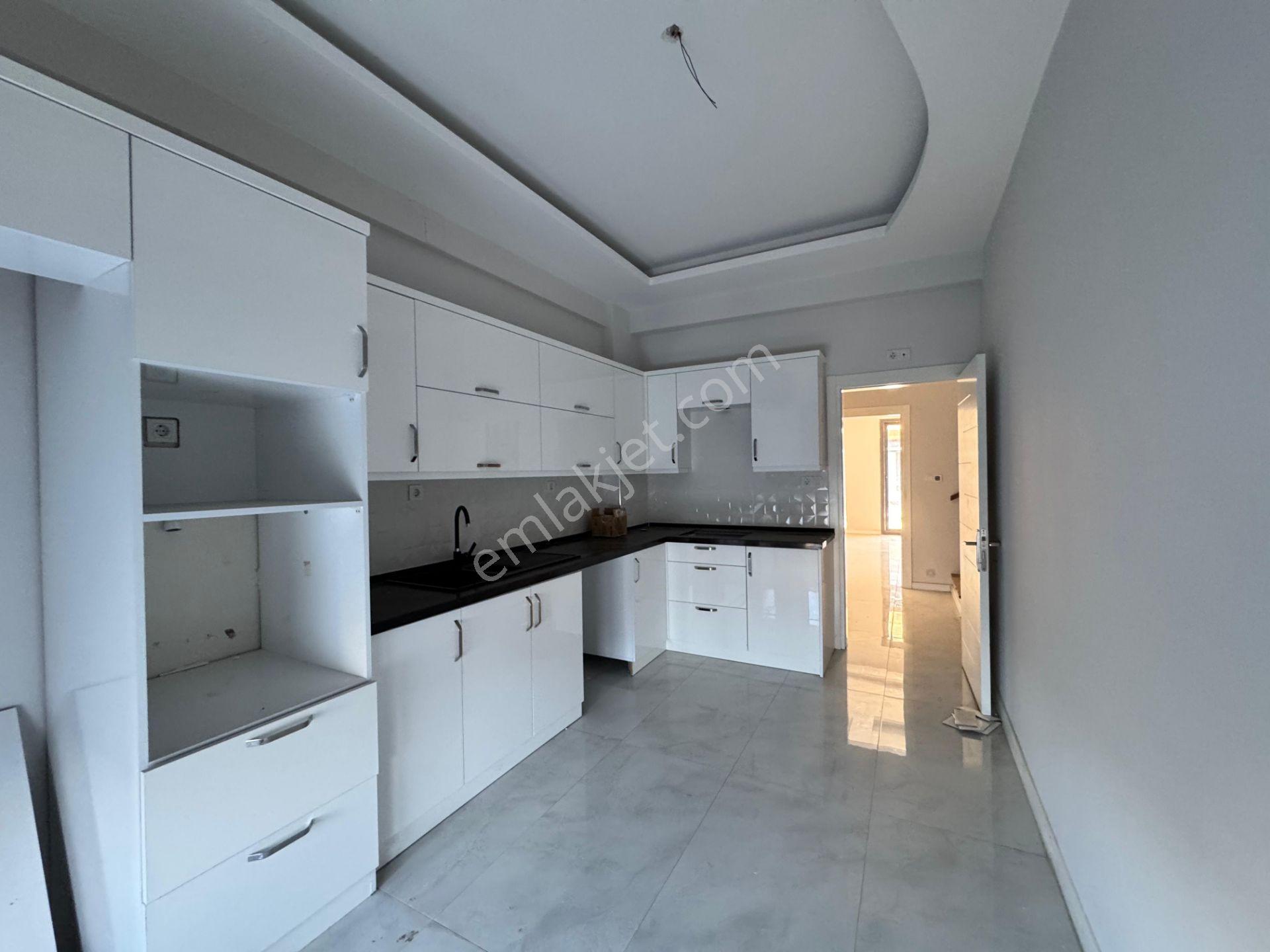Medar Çatı Okulları Karşısı Ortak Havuzlu 4+1 Satılık Villa - Görsel 7