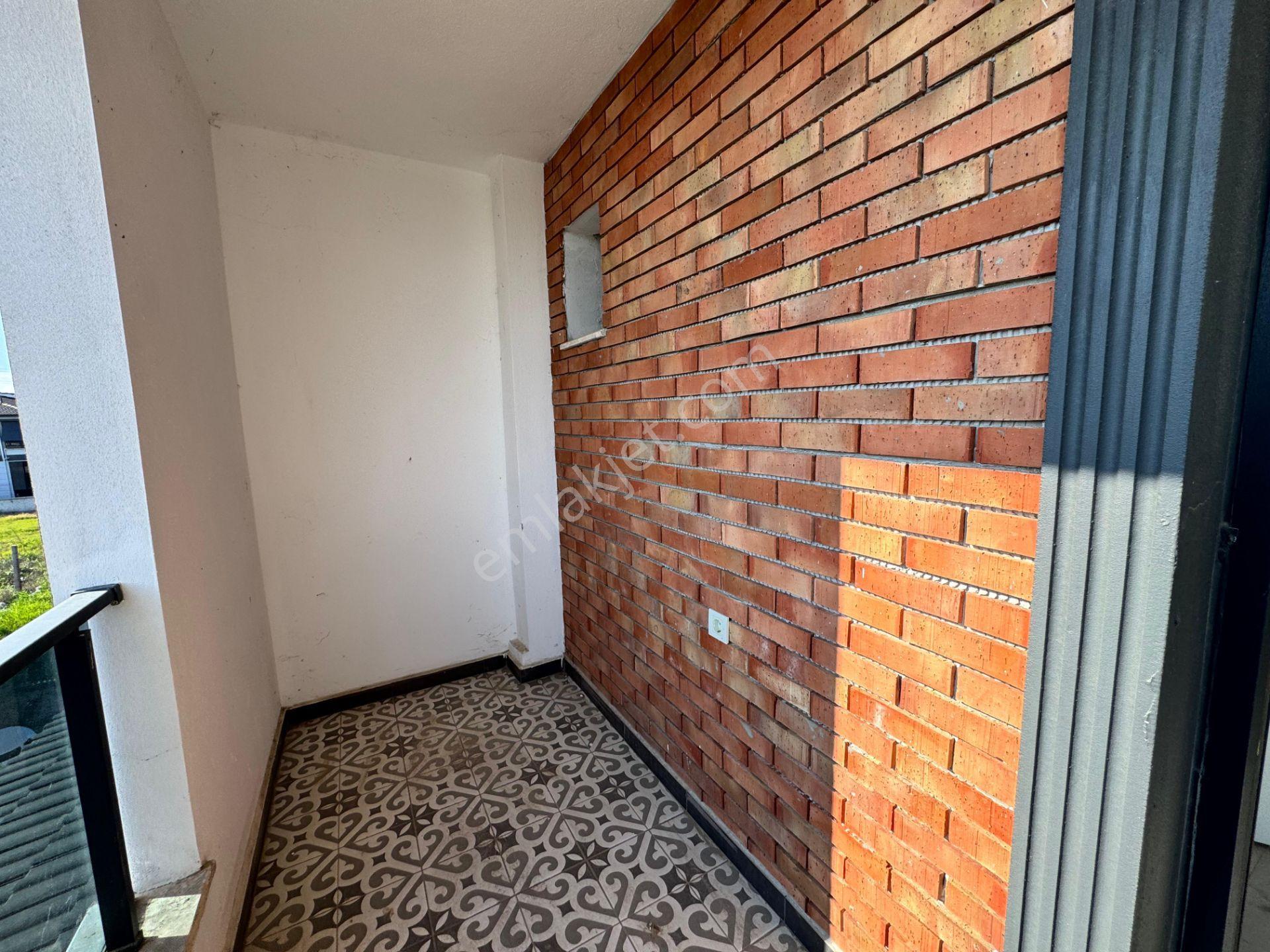 Medar Çatı Okulları Karşısı Ortak Havuzlu 4+1 Satılık Villa - Görsel 20
