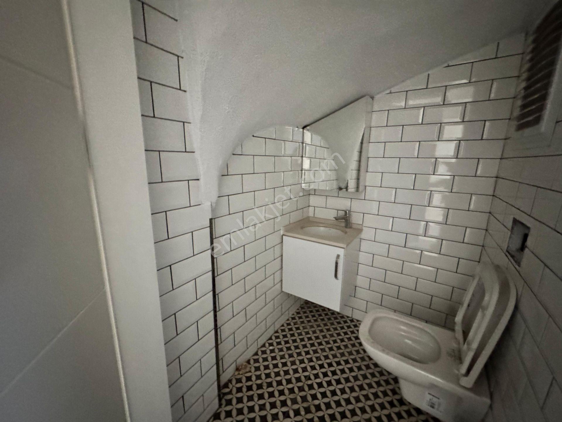 Medar Çatı Okulları Karşısı Ortak Havuzlu 4+1 Satılık Villa - Görsel 26
